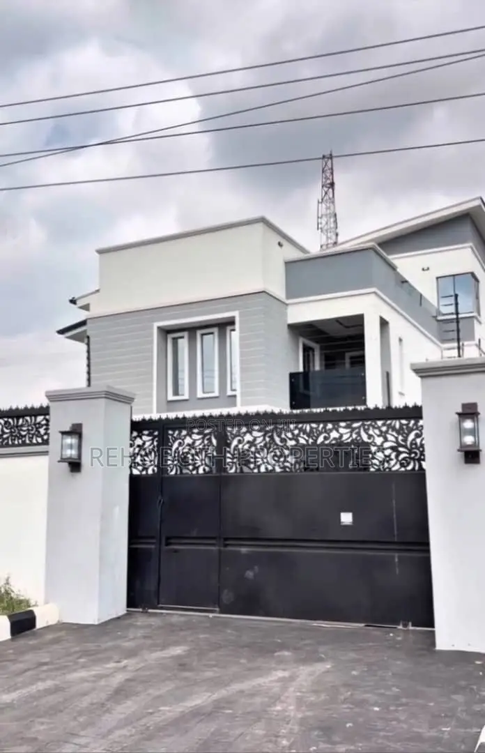 4bdrm Duplex in Aare, Oluyole for sale
