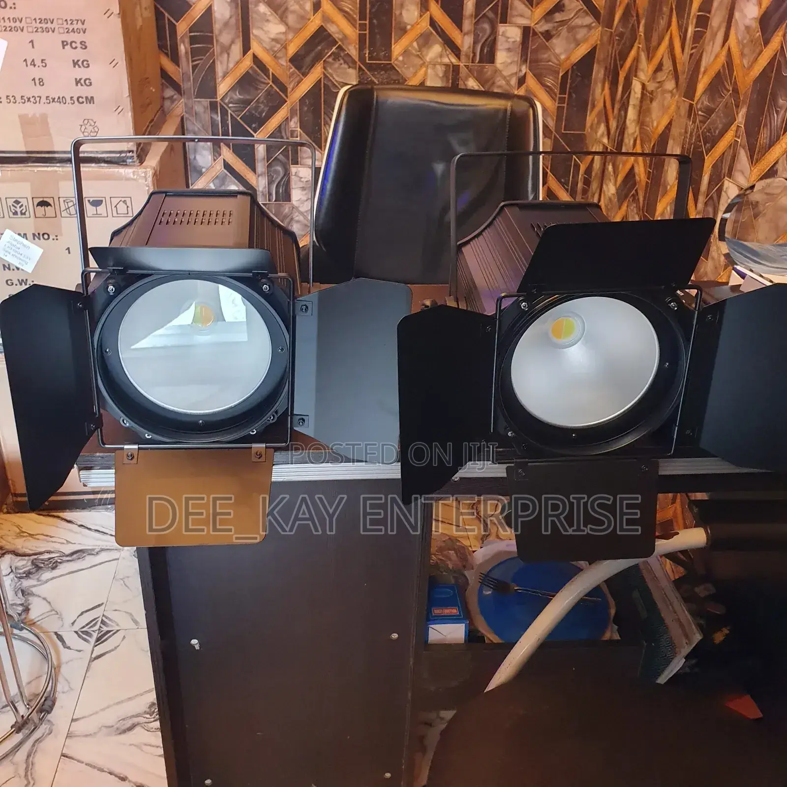 Cob 200 Watts Fresnel Body