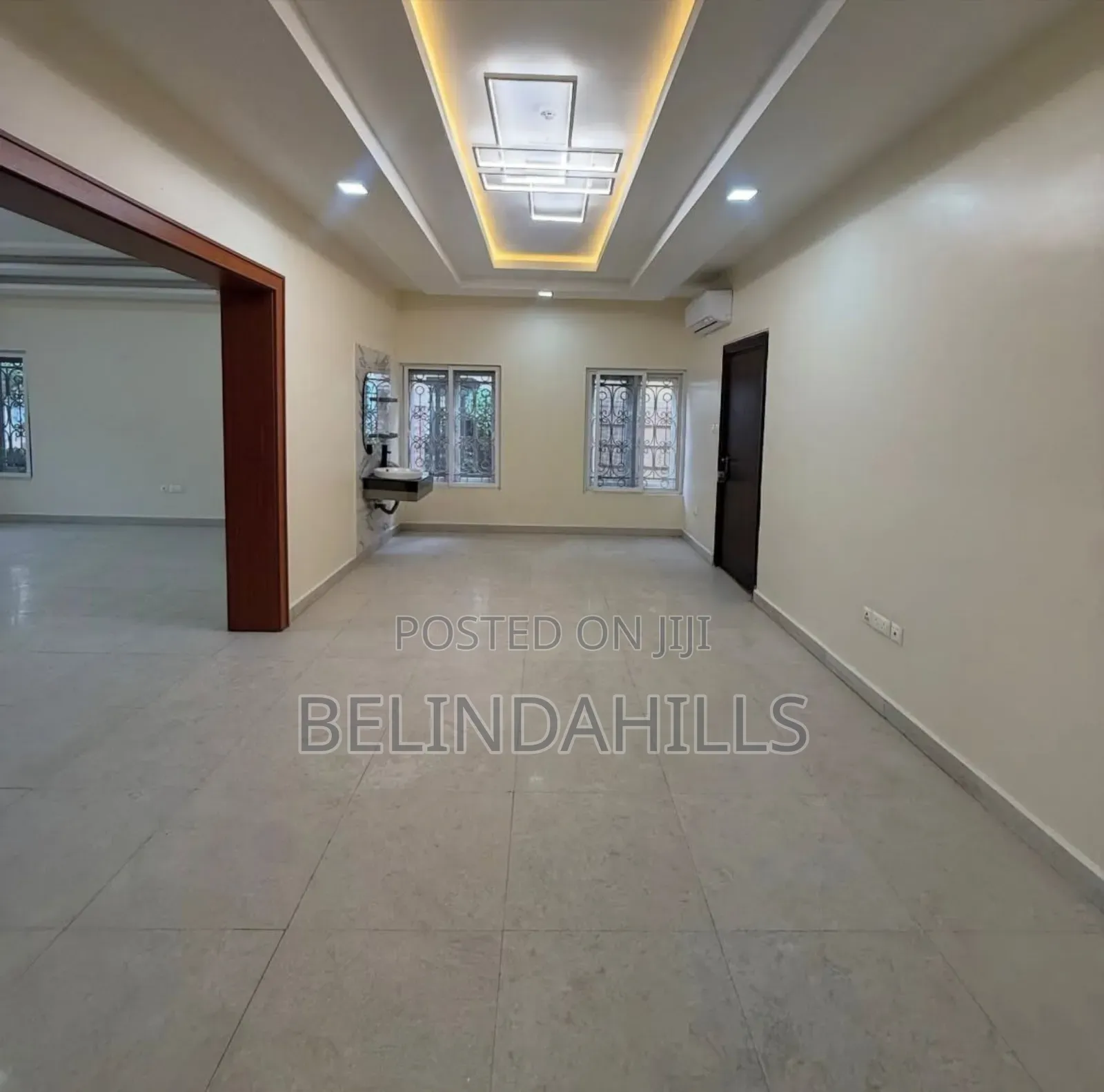 5bdrm Duplex in Maitama for sale