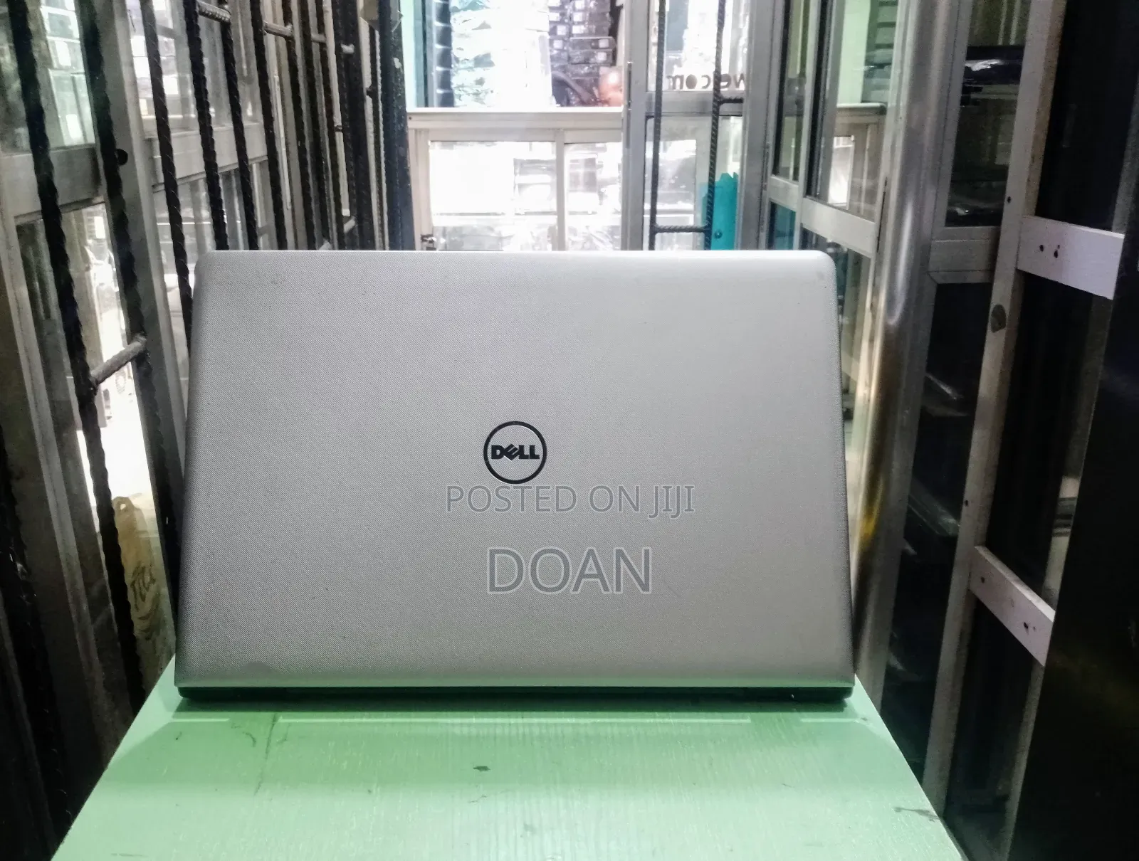 Laptop Dell Inspiron 17 5758 16GB Intel Core i5 SSD 256GB