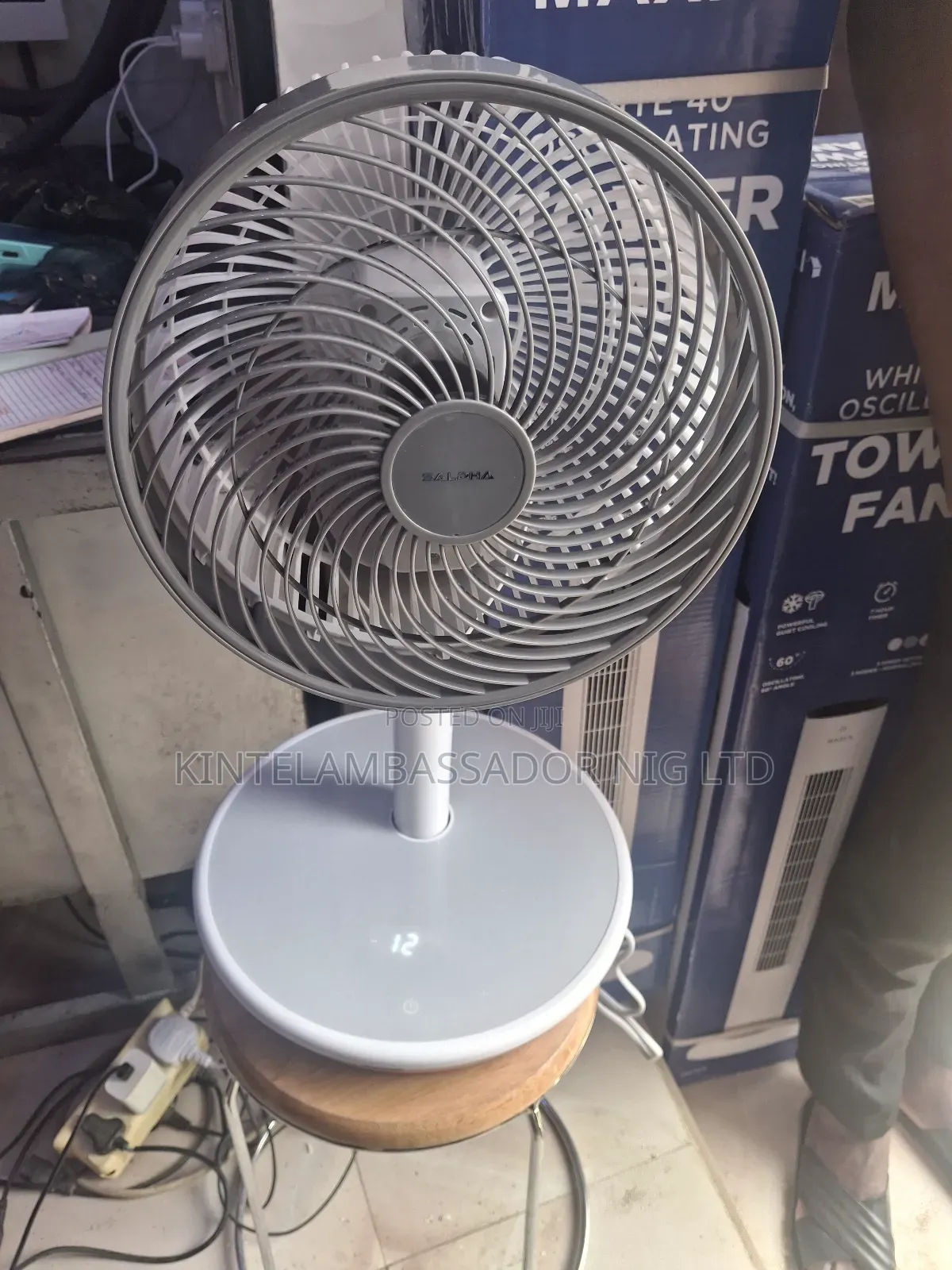 Salpha  360 Degree  Pedestal Fan