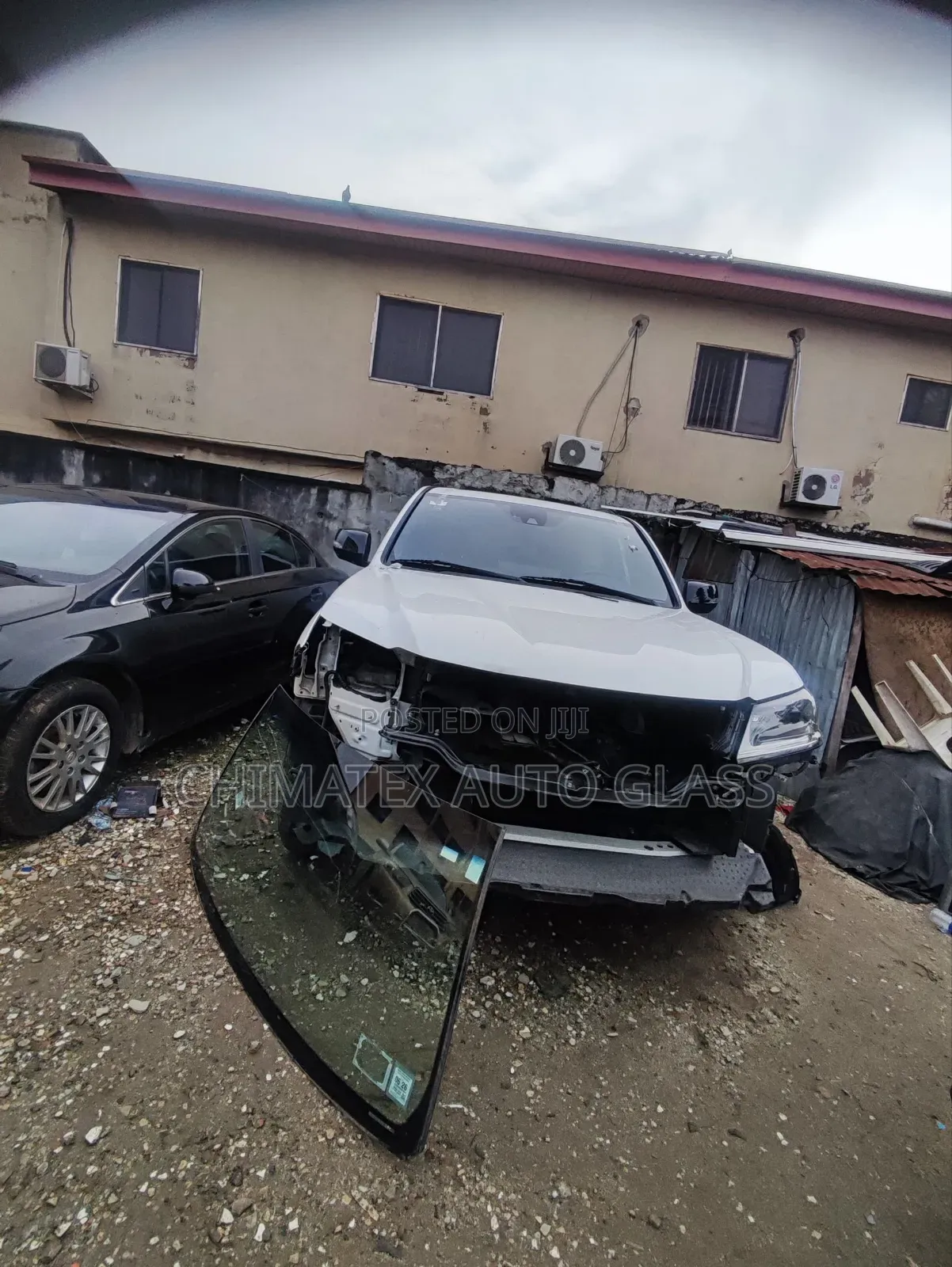 Lexus Lx570 2018 Windscreen Glass Available
