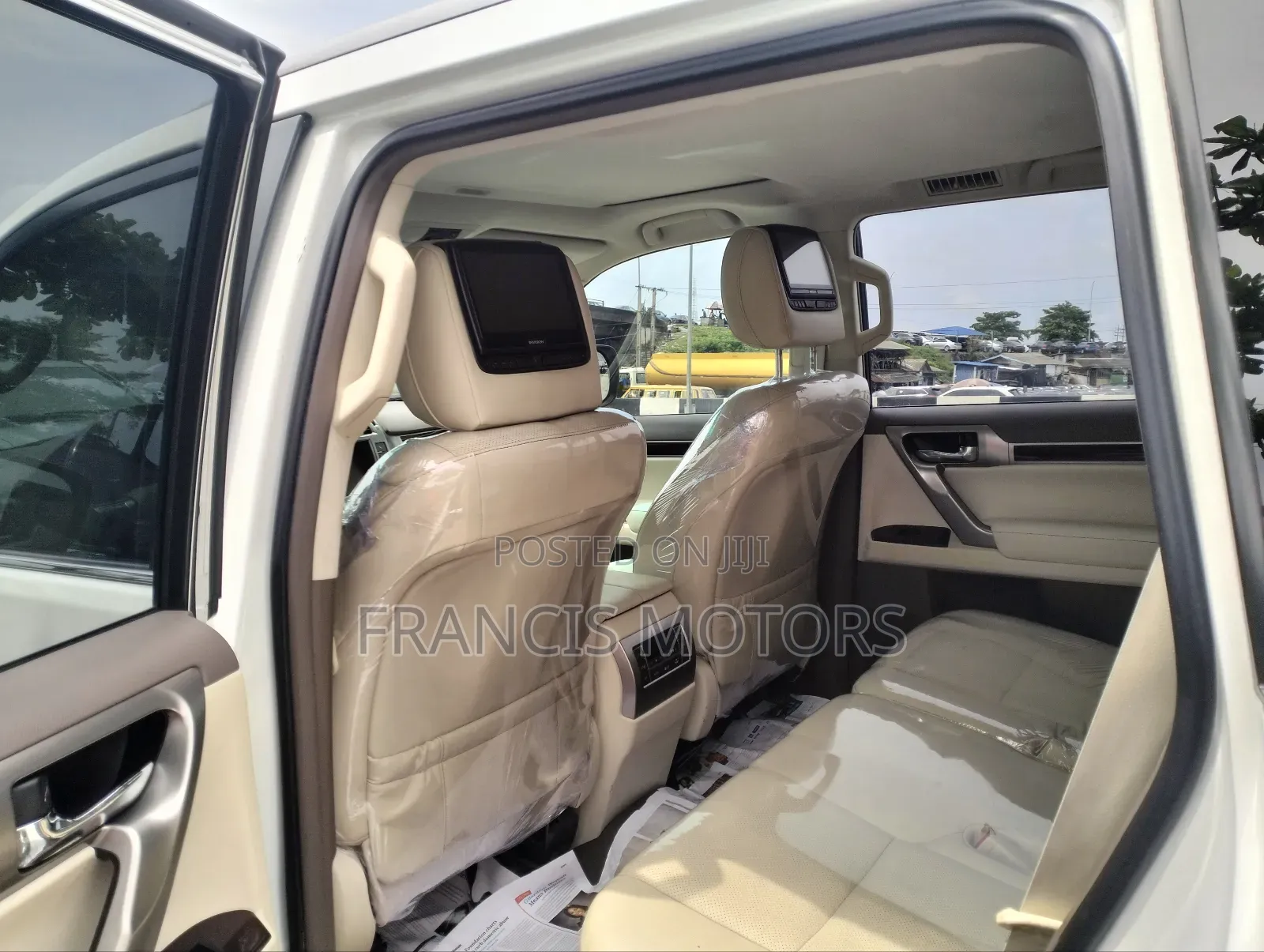 Lexus GX 460 Luxury 2016 White