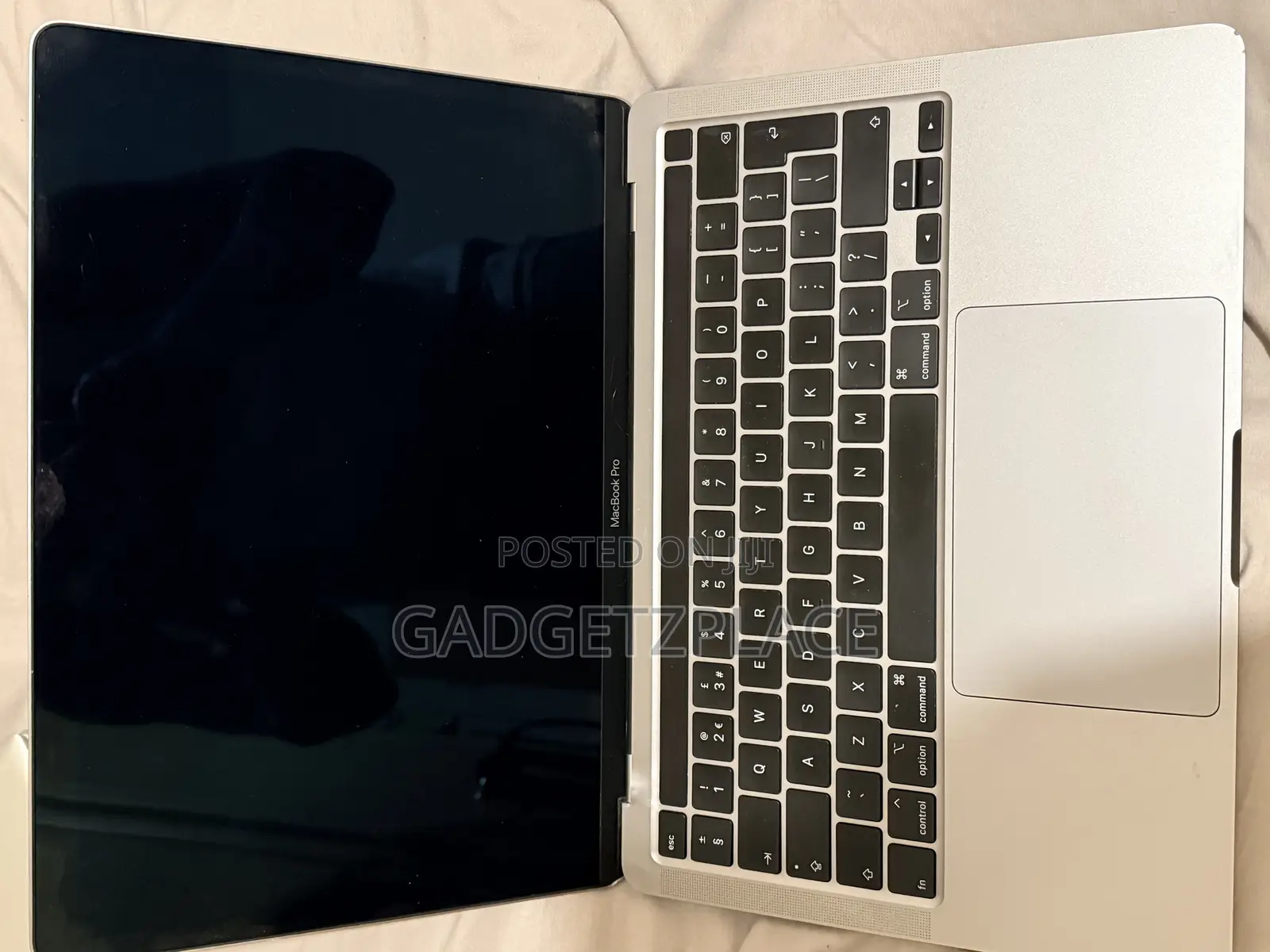 Laptop Apple MacBook Pro 2020 8GB Intel Core I5 SSD 256GB