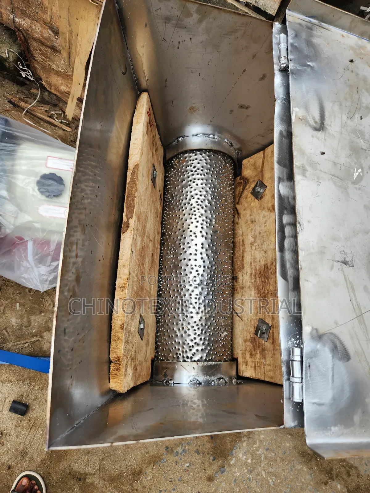 Cassava Grinder (With 13hp Petro Engine)