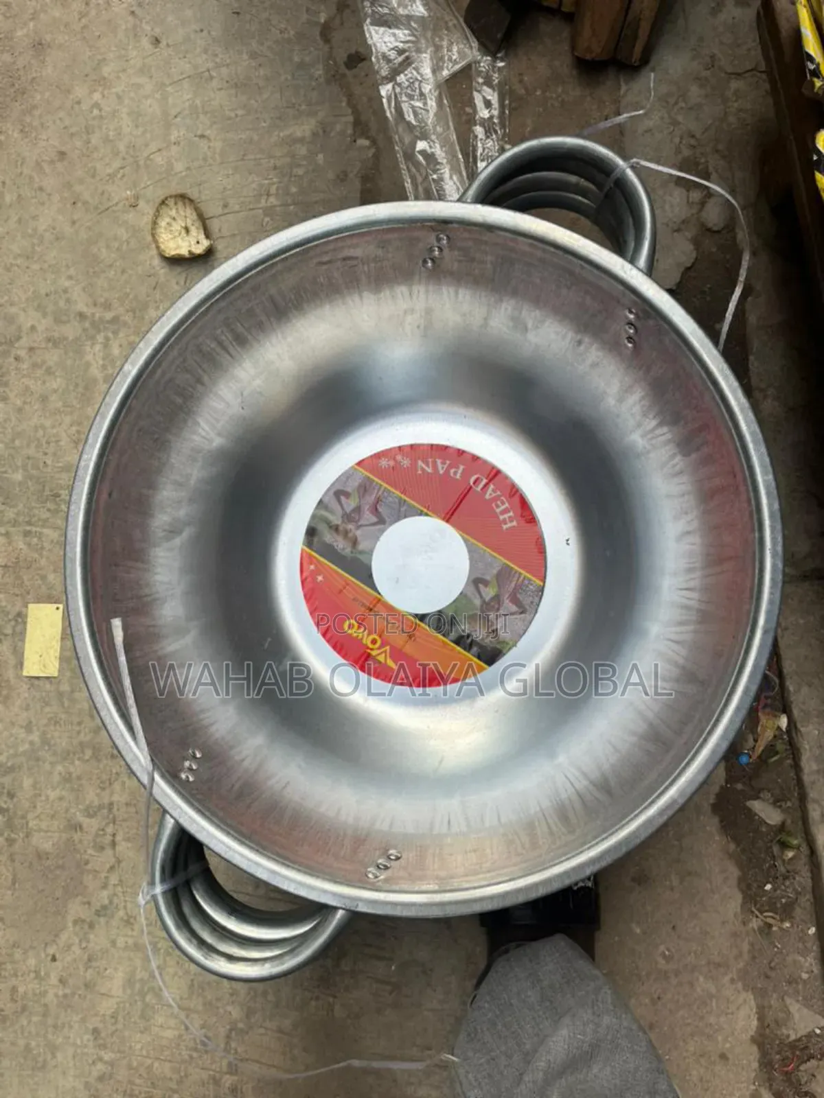 Heavy-Duty Head Pan – Durable Construction Mixing Tool