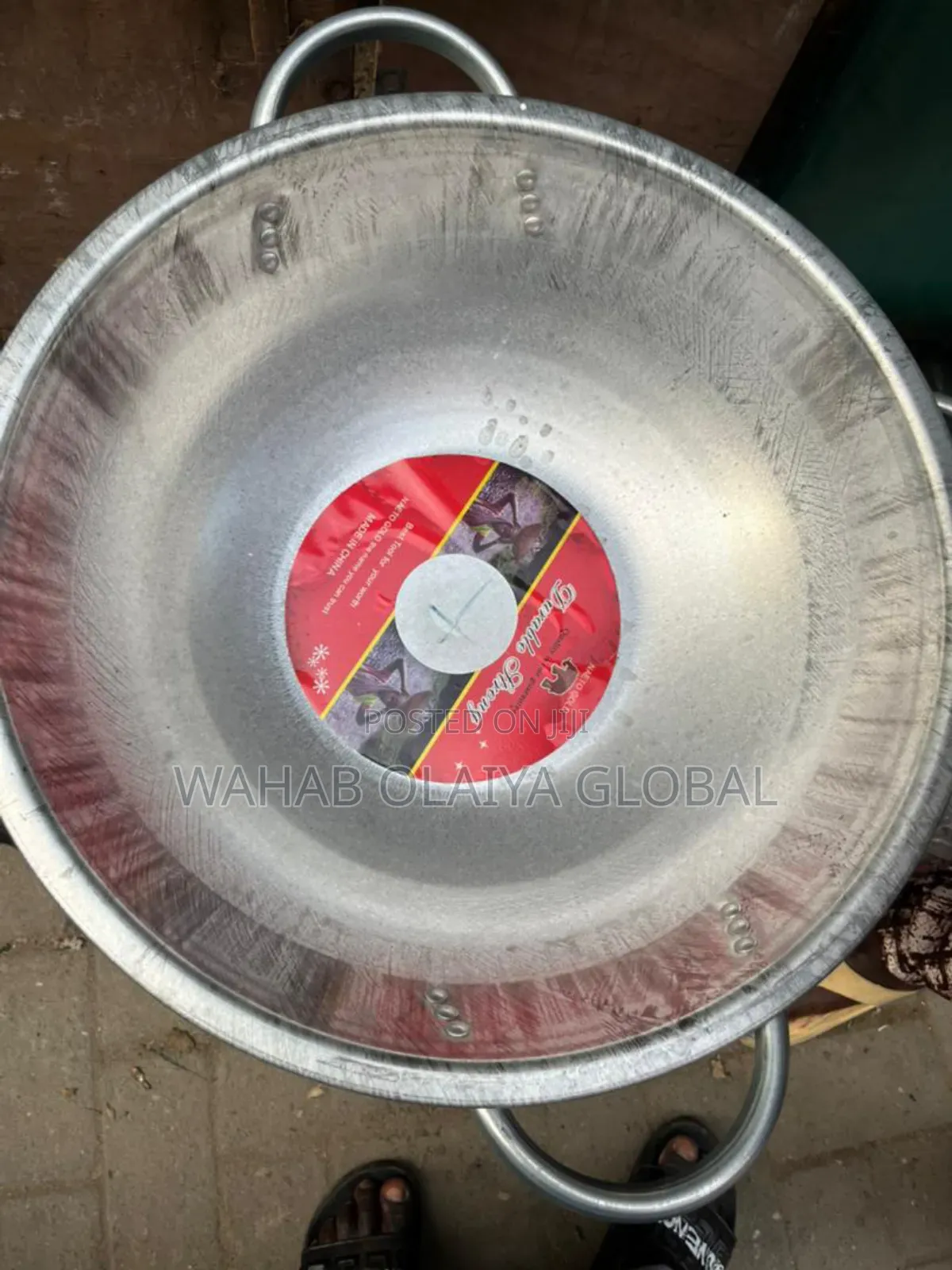 Heavy-Duty Head Pan – Durable Construction Mixing Tool