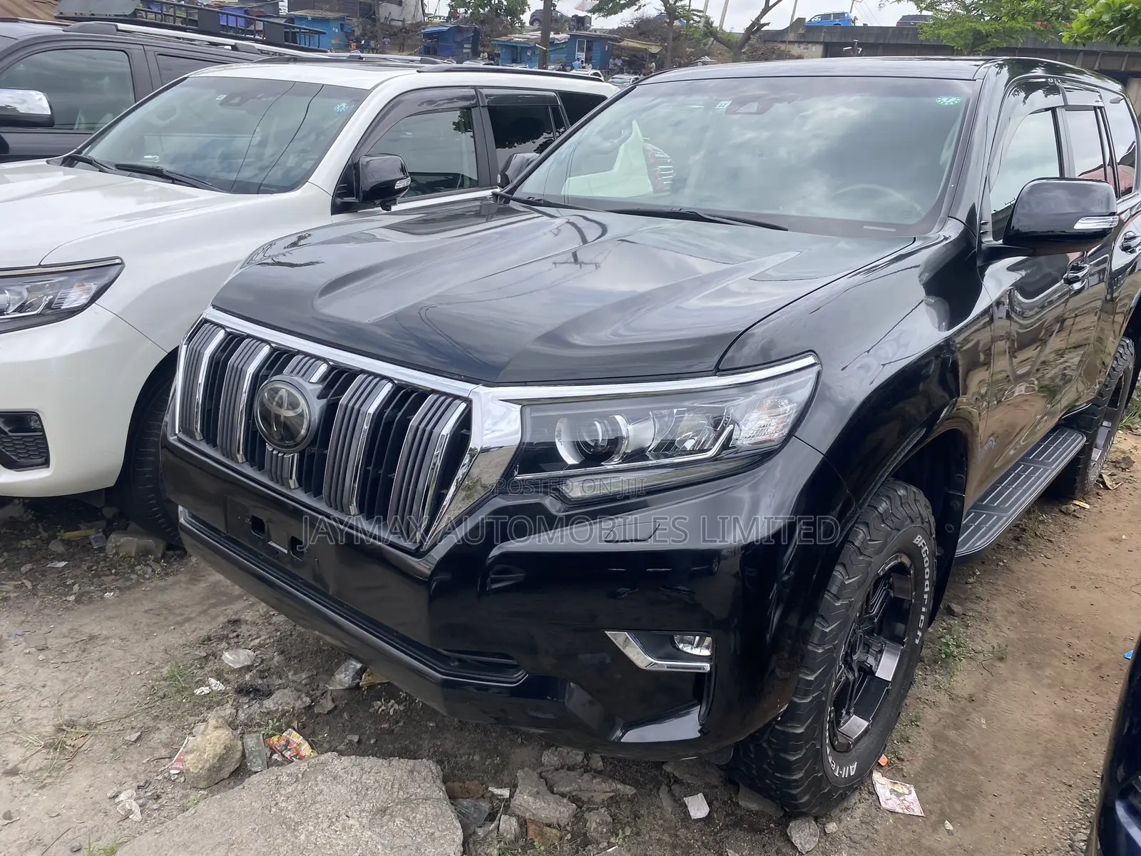 Toyota Land Cruiser Prado 2.4 Petrol 2025 Black