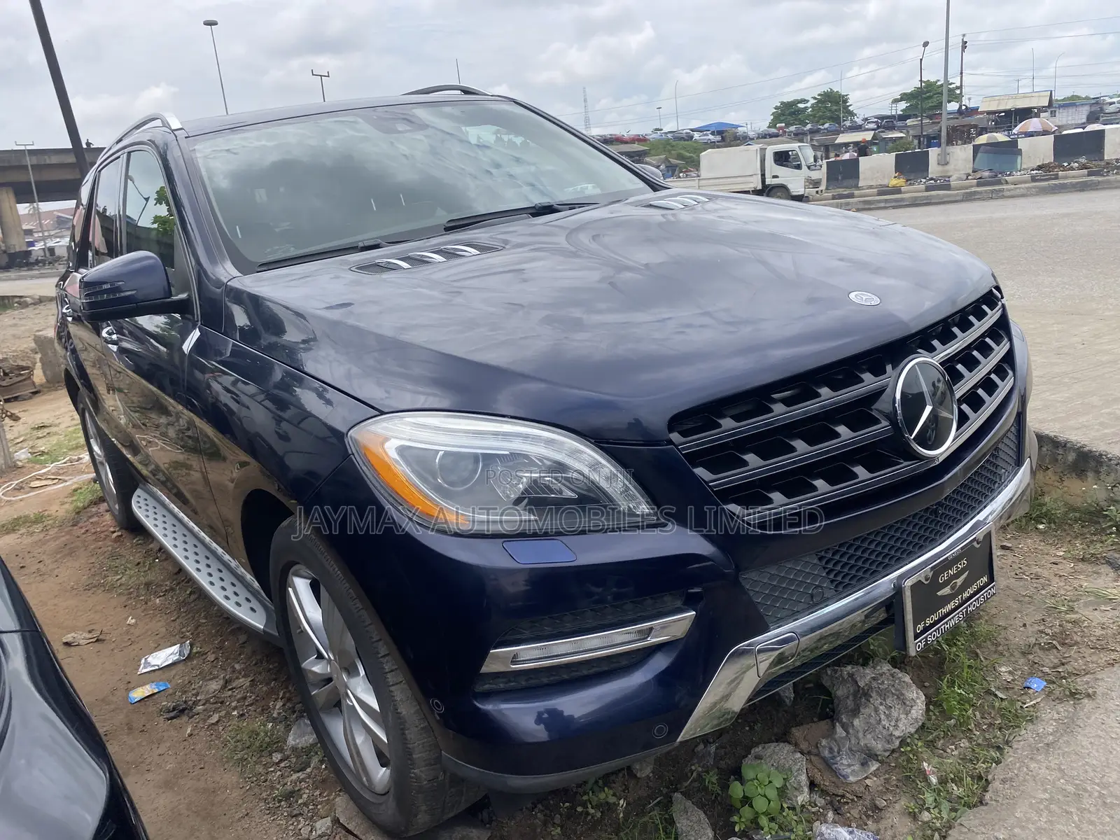 Mercedes-Benz M Class ML350 4MATIC 4dr SUV AWD (3.5L 6cyl 7A) 2015 Blue