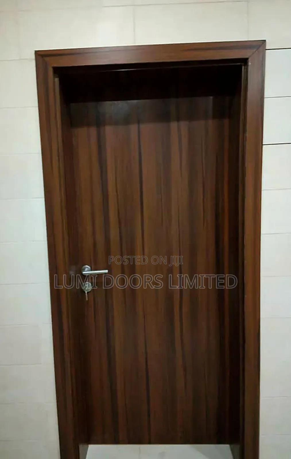 Interior Room Door/Sleek Design