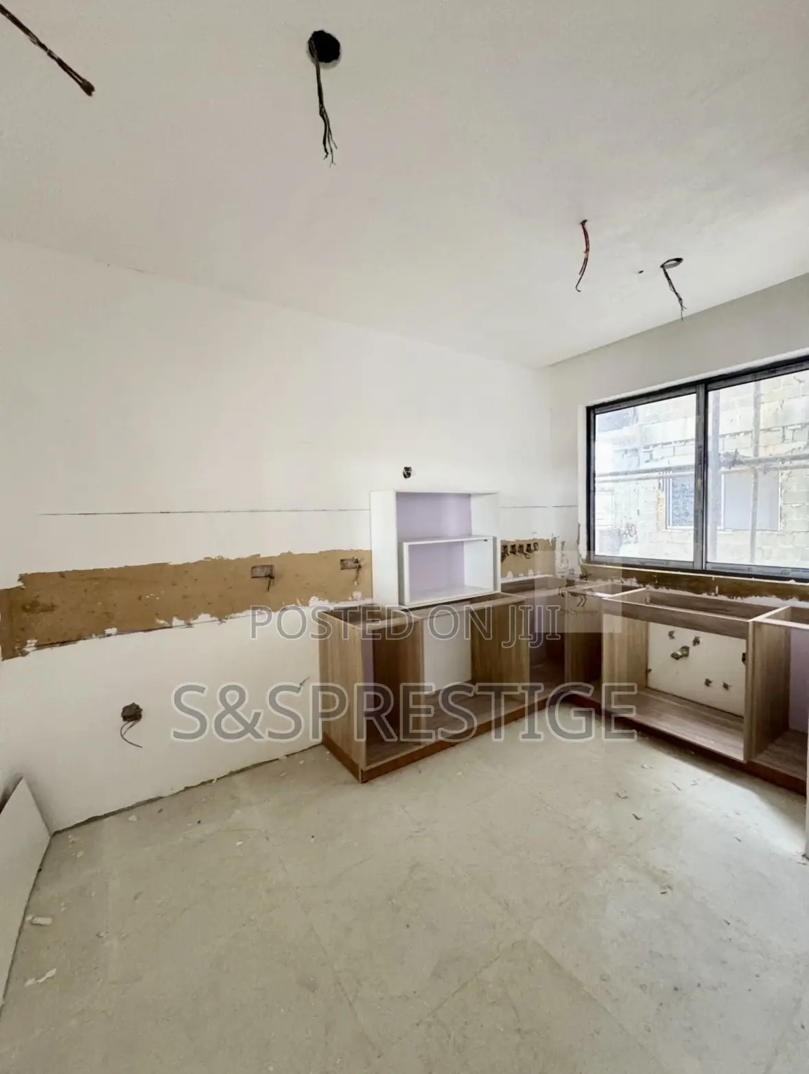 2bdrm Apartment in Victoria Island for sale