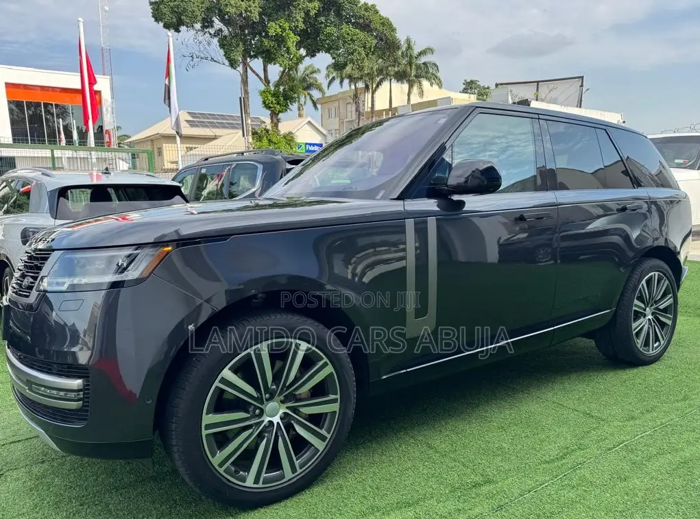 Land Rover Range Rover Vogue 2023 Gray