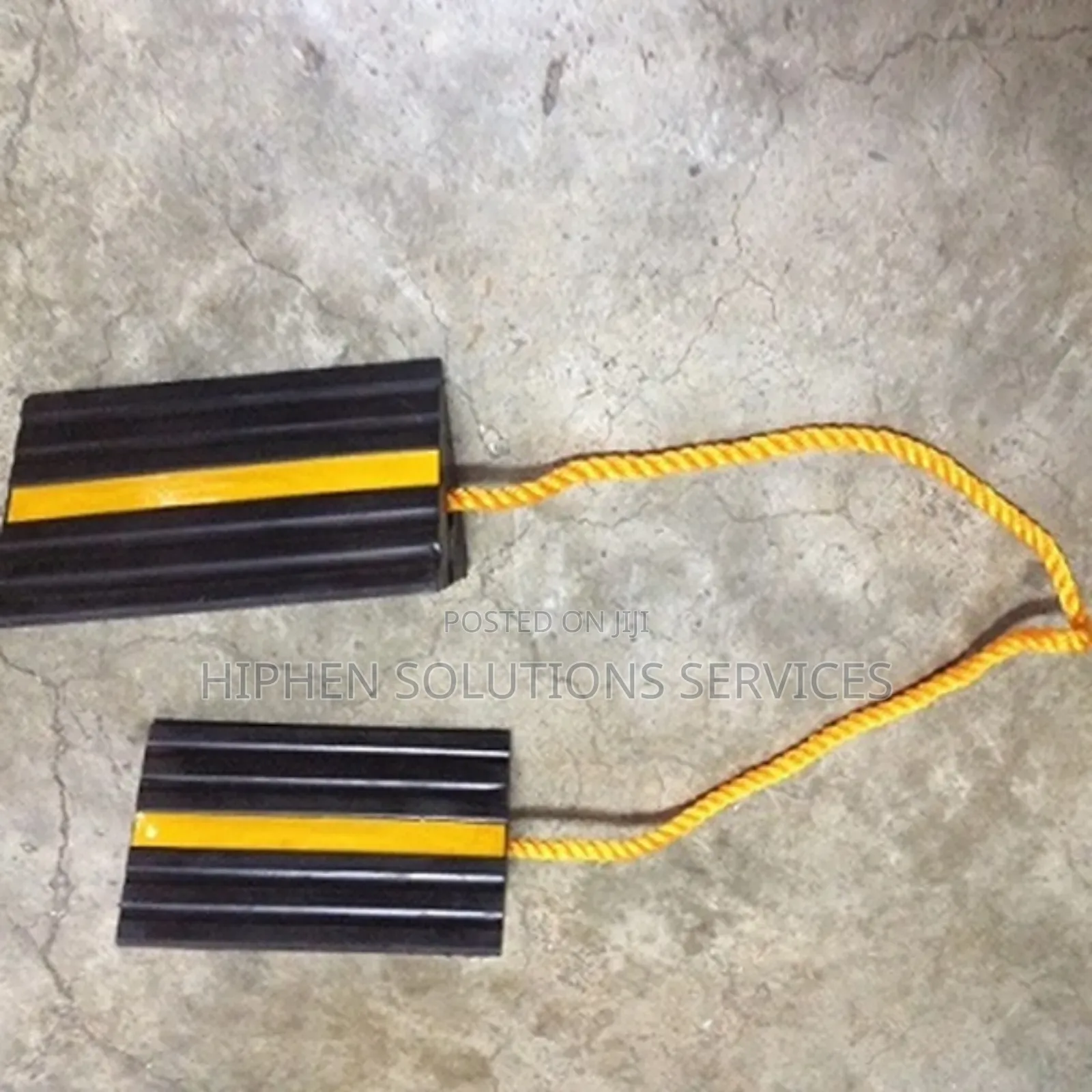 Aircraft Rubber Wheel Chock 2pcs/Set For Military Aircraft In Nigeria