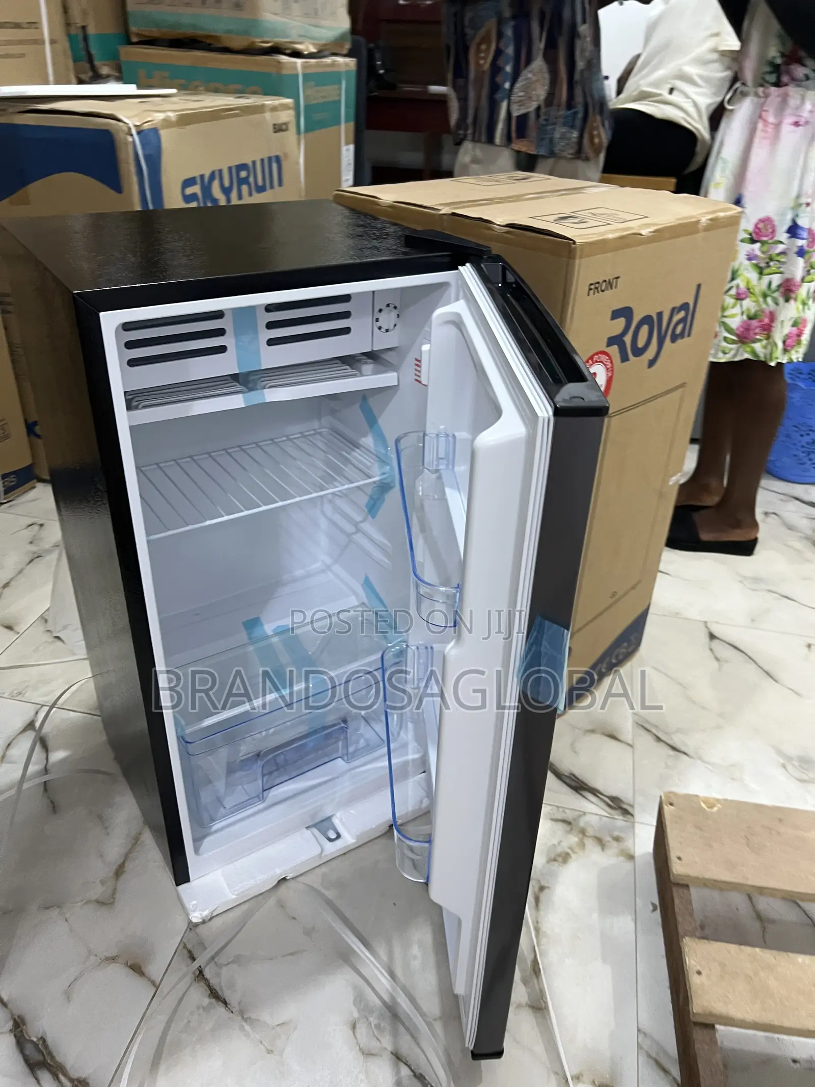 Royal 105l Refrigerator – Small in Size, Big in Cooling Power
