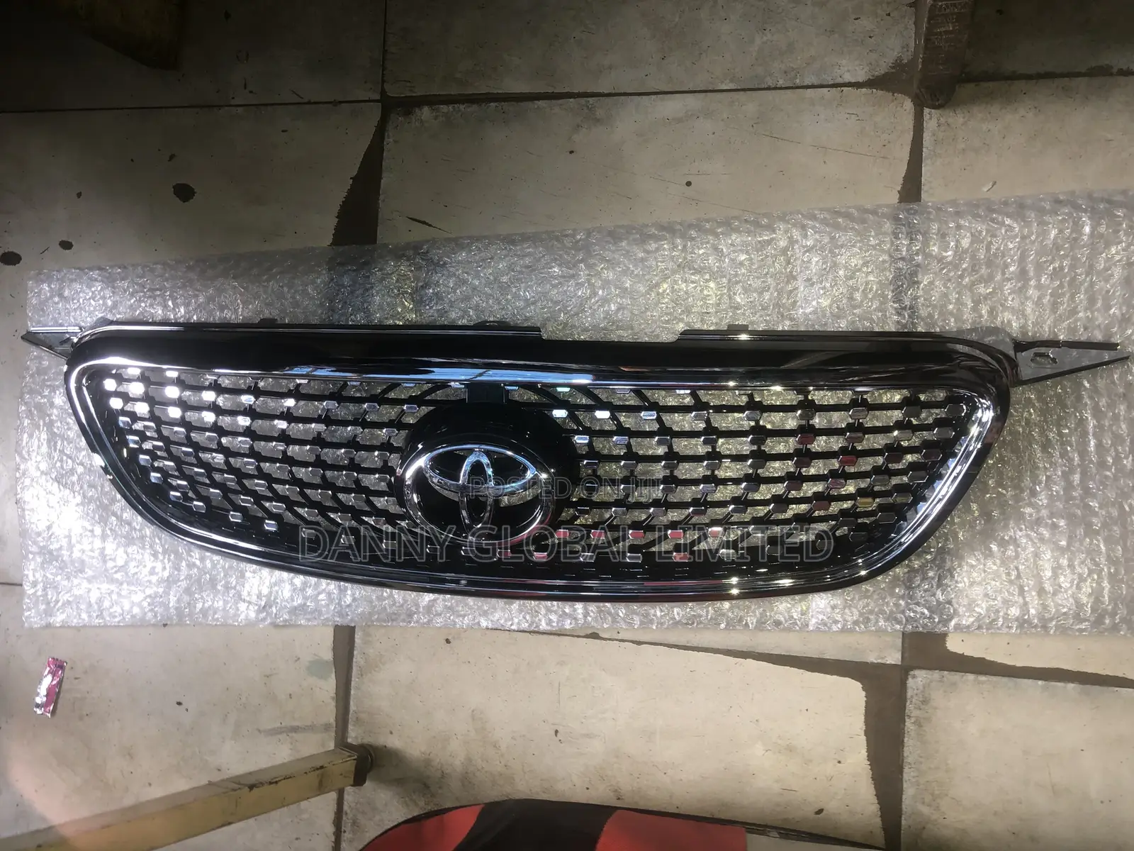 Toyota Corolla 2005 BMW Style Front Grille