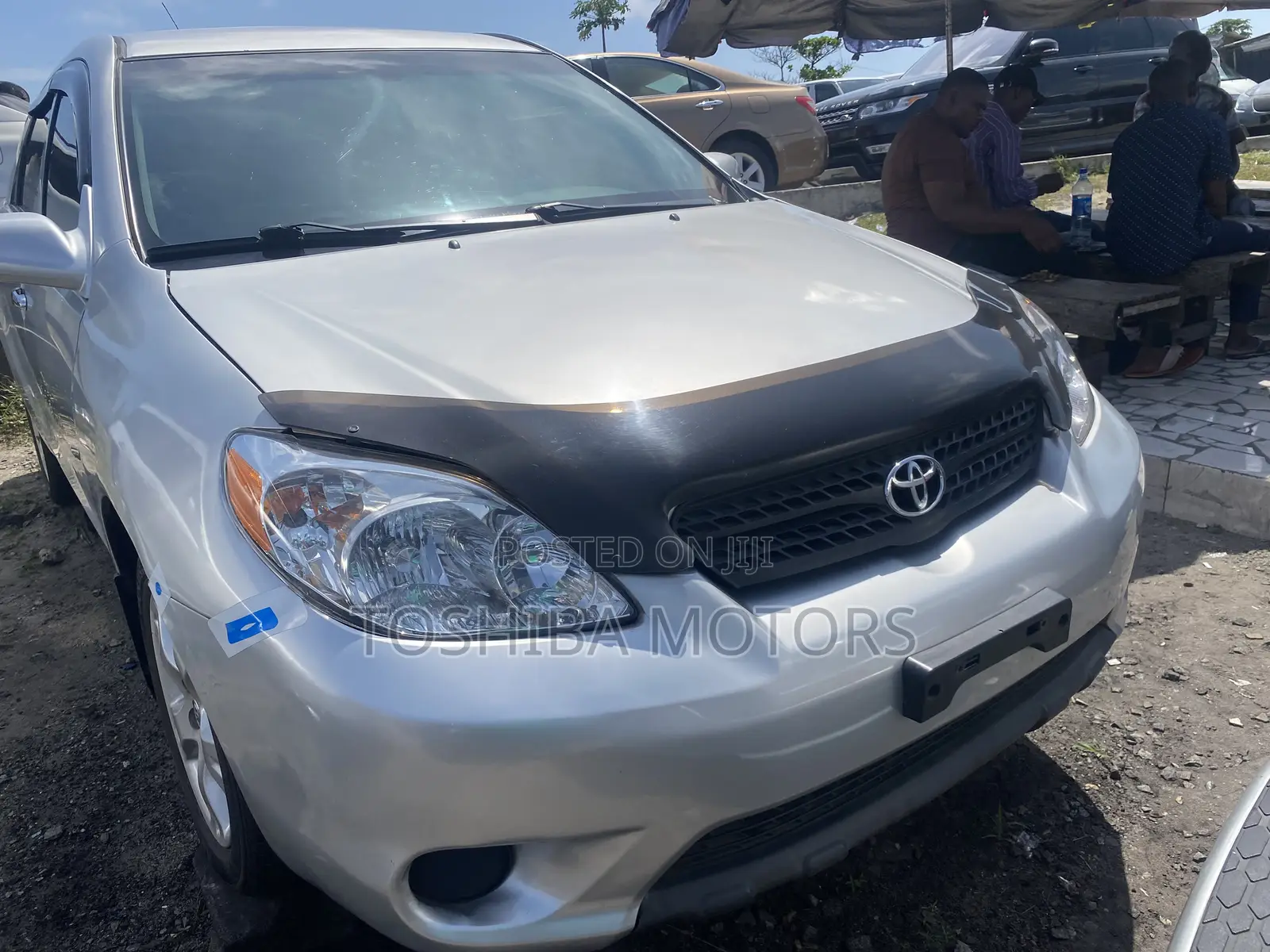Toyota Matrix Hatchback FWD (1.8L 4cyl 5M) 2006 Silver