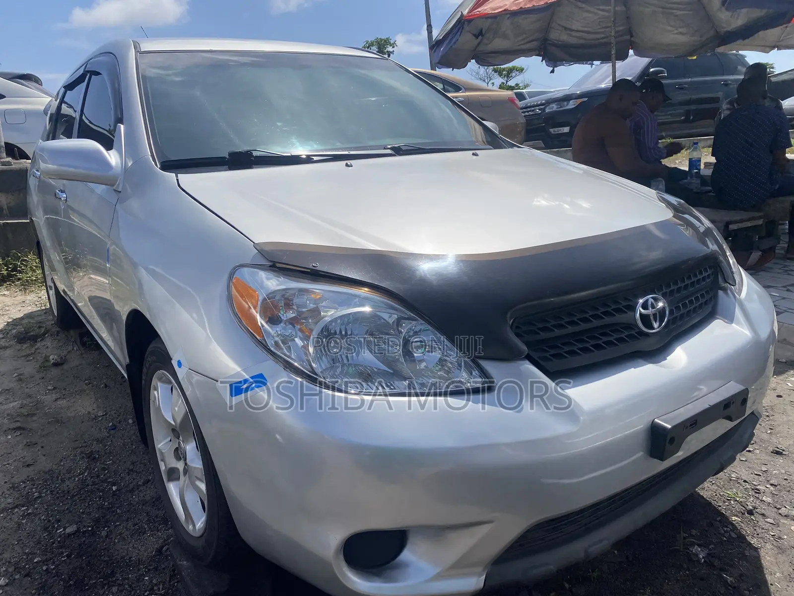 Toyota Matrix Hatchback FWD (1.8L 4cyl 5M) 2006 Silver