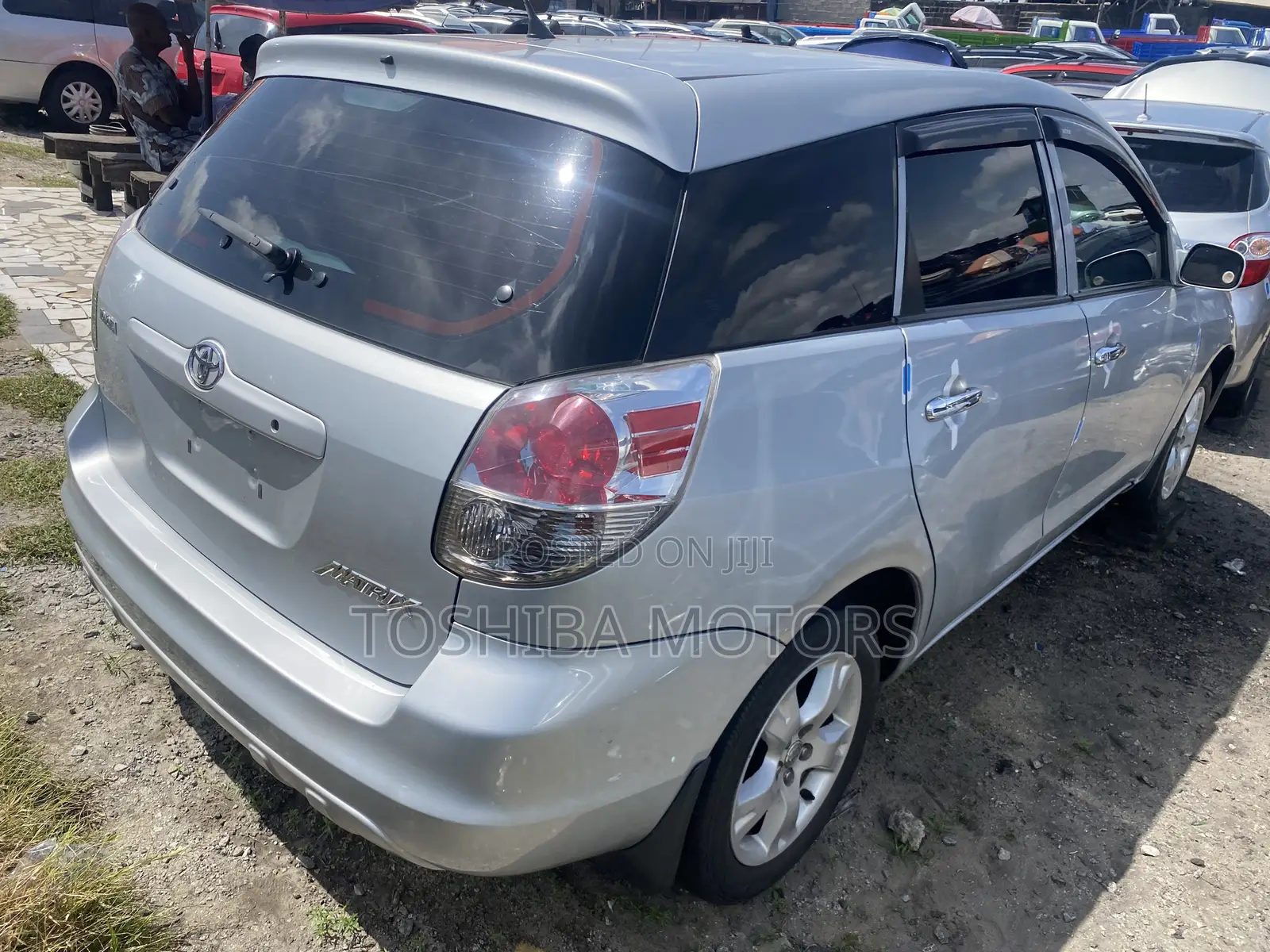 Toyota Matrix Hatchback FWD (1.8L 4cyl 5M) 2006 Silver