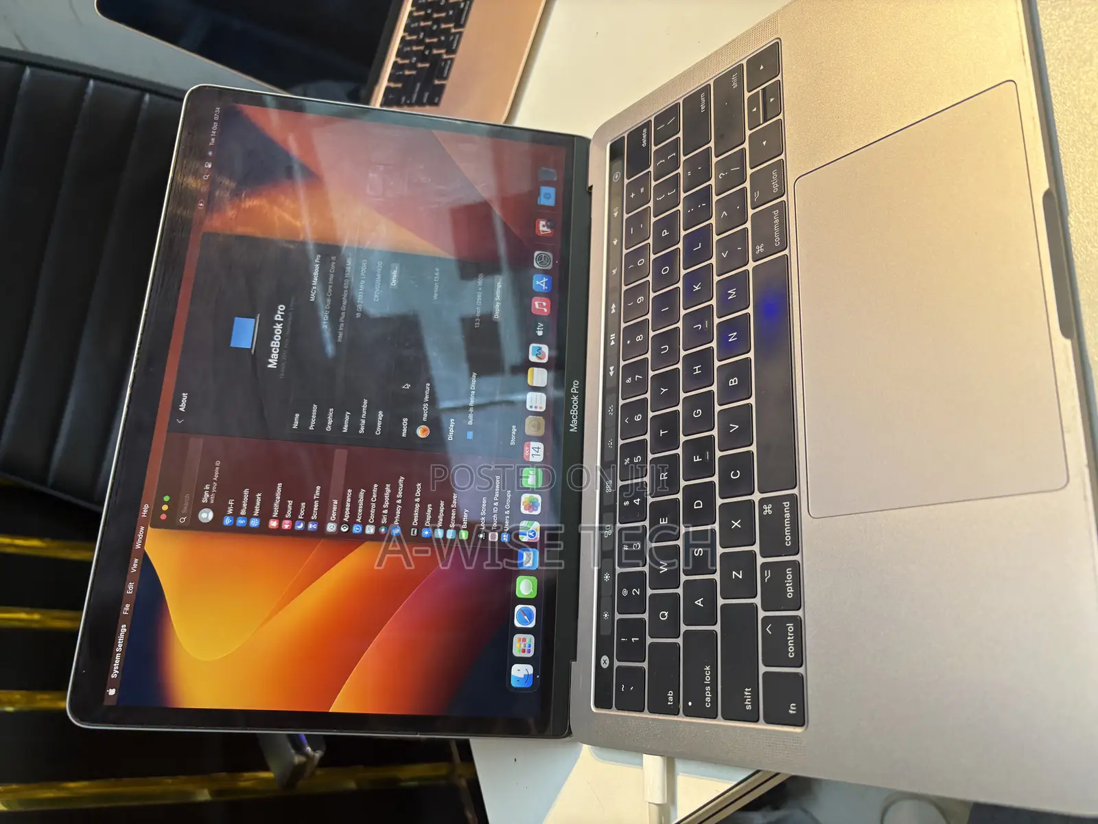 Laptop Apple MacBook Pro 2017 16GB Intel Core i5 SSD 256GB