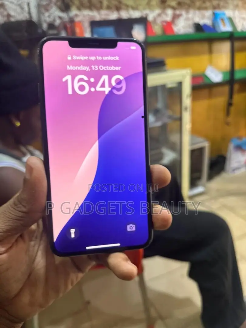 Apple iPhone 11 Pro Max 64 GB