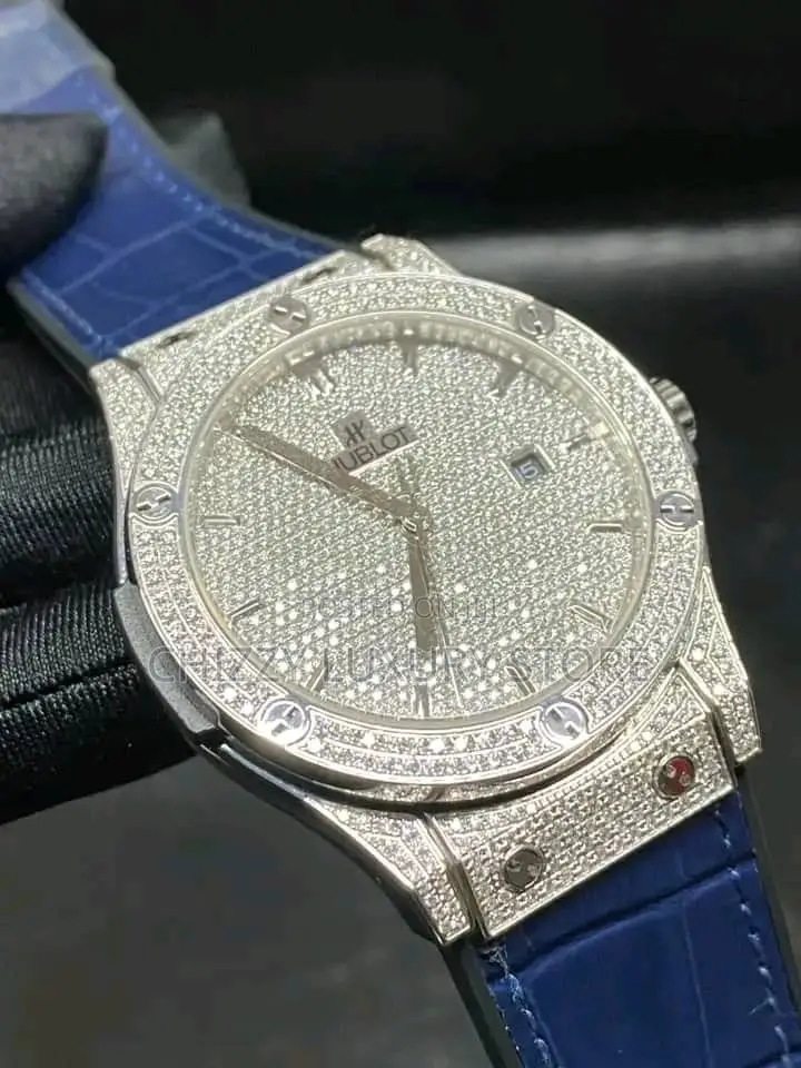 Hublot Quality Luxury Men Iced Genuine Leather Wristwatch