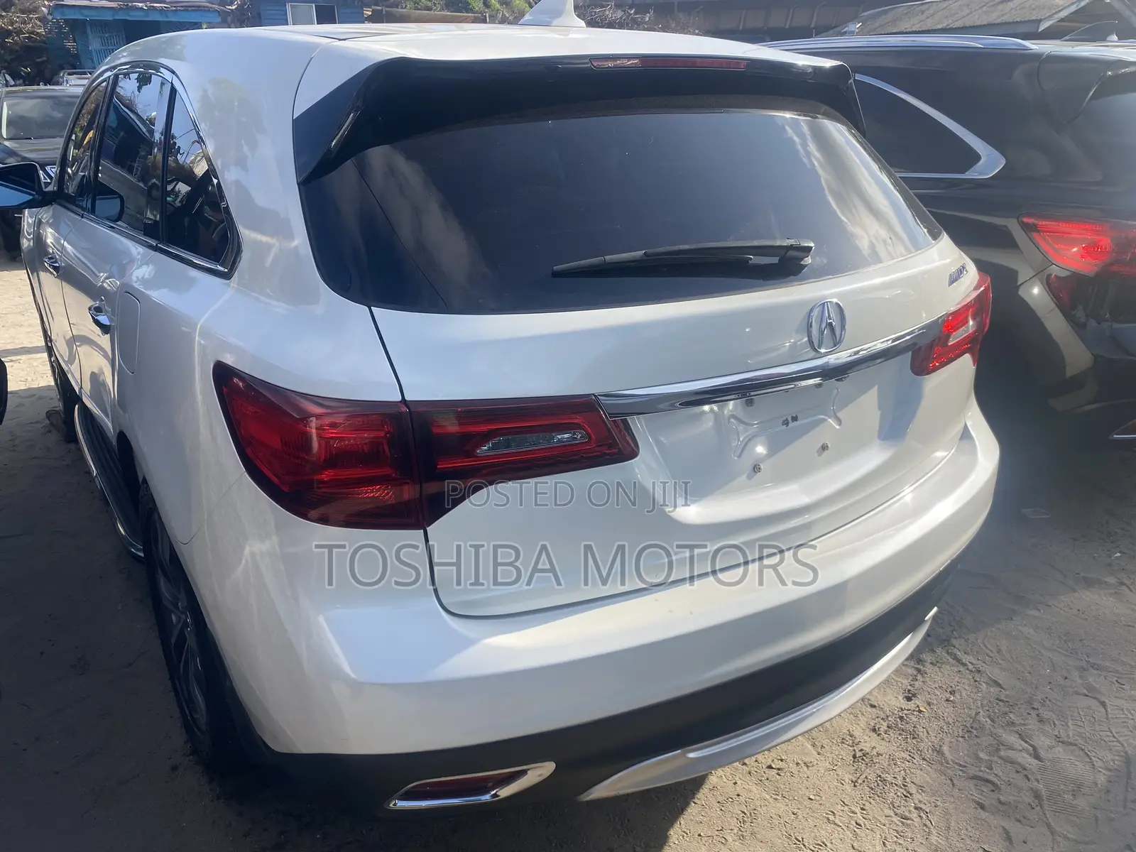 Acura MDX Advance and Entertainment Packages 4dr SUV (3.5L 6cyl 6A) White