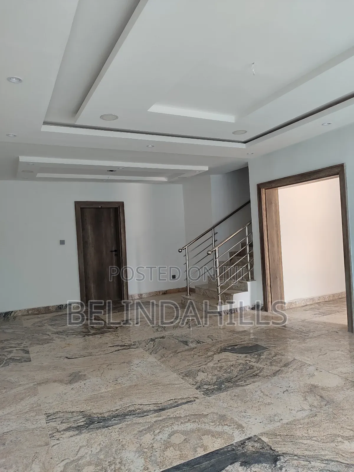 4bdrm Townhouse/Terrace in Guzape District for sale