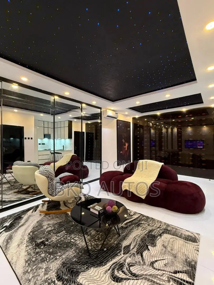 2 Bedroom Apartment With Cinema, Bathtub and Bath Lounge
