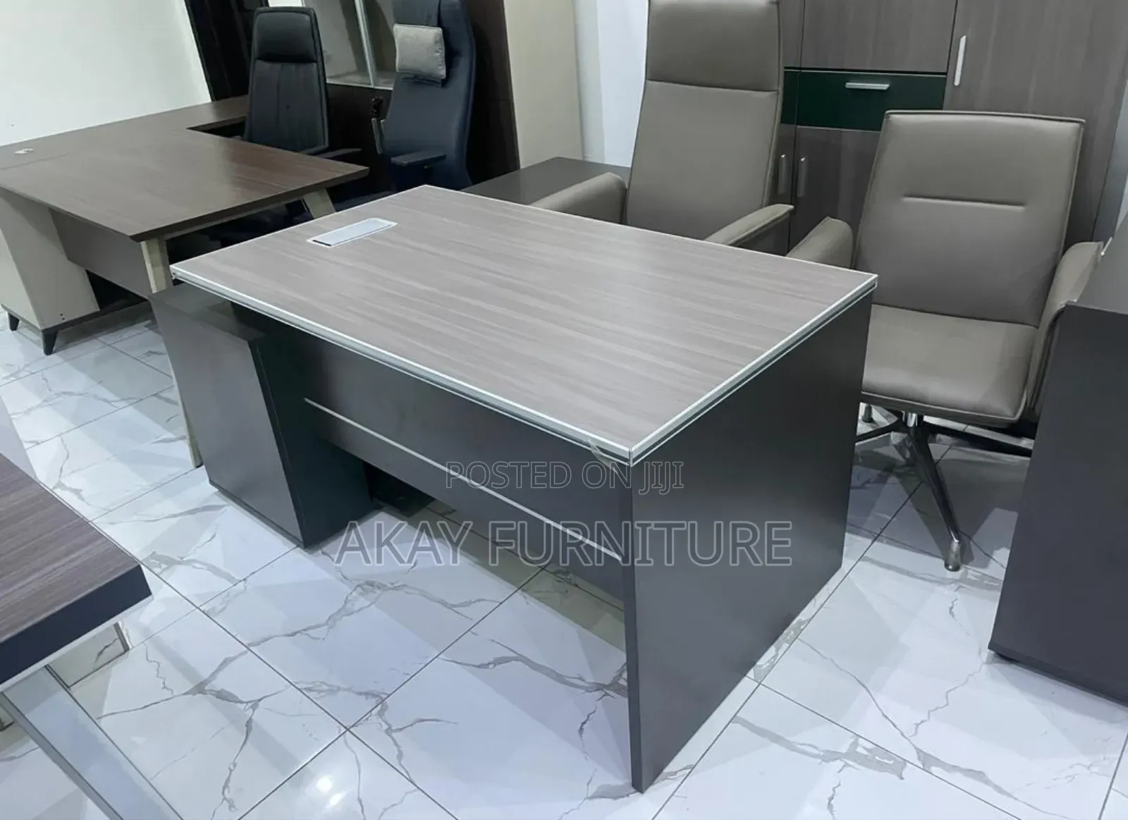 Executive Table In 1.4meters