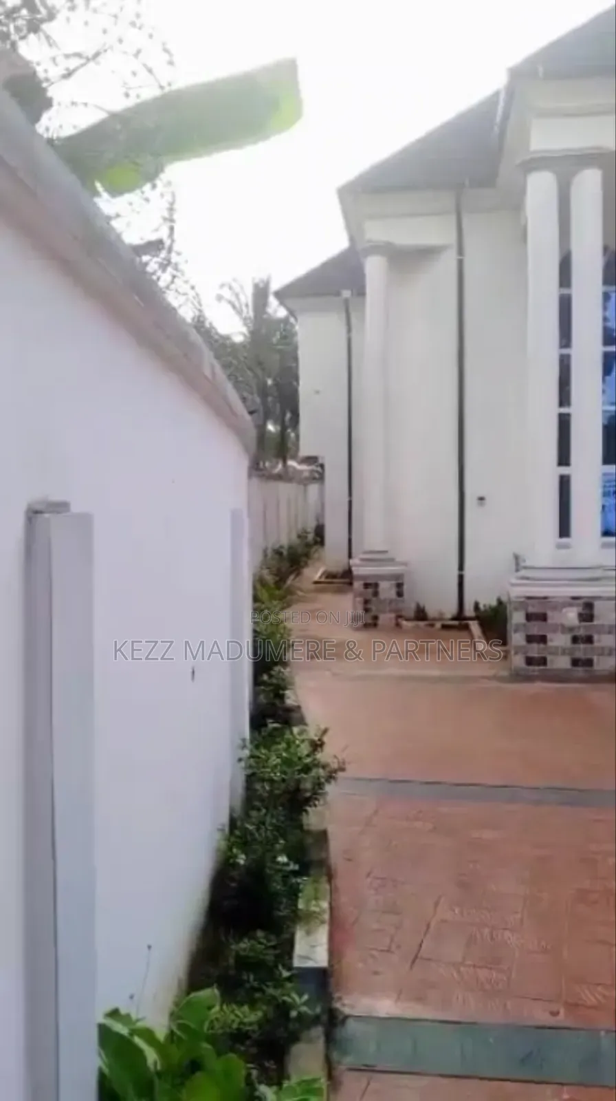 5bdrm Duplex in Umuahia North , for sale