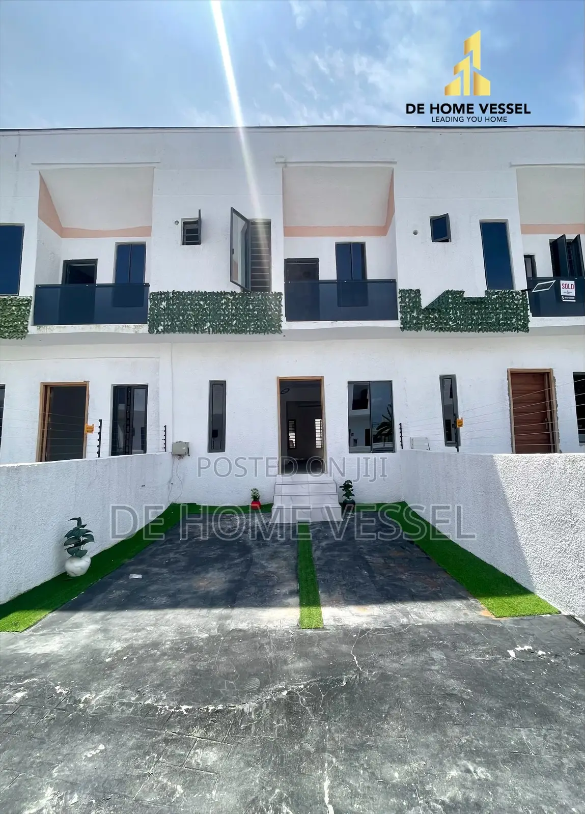 3bdrm Townhouse/Terrace in Ajah for sale