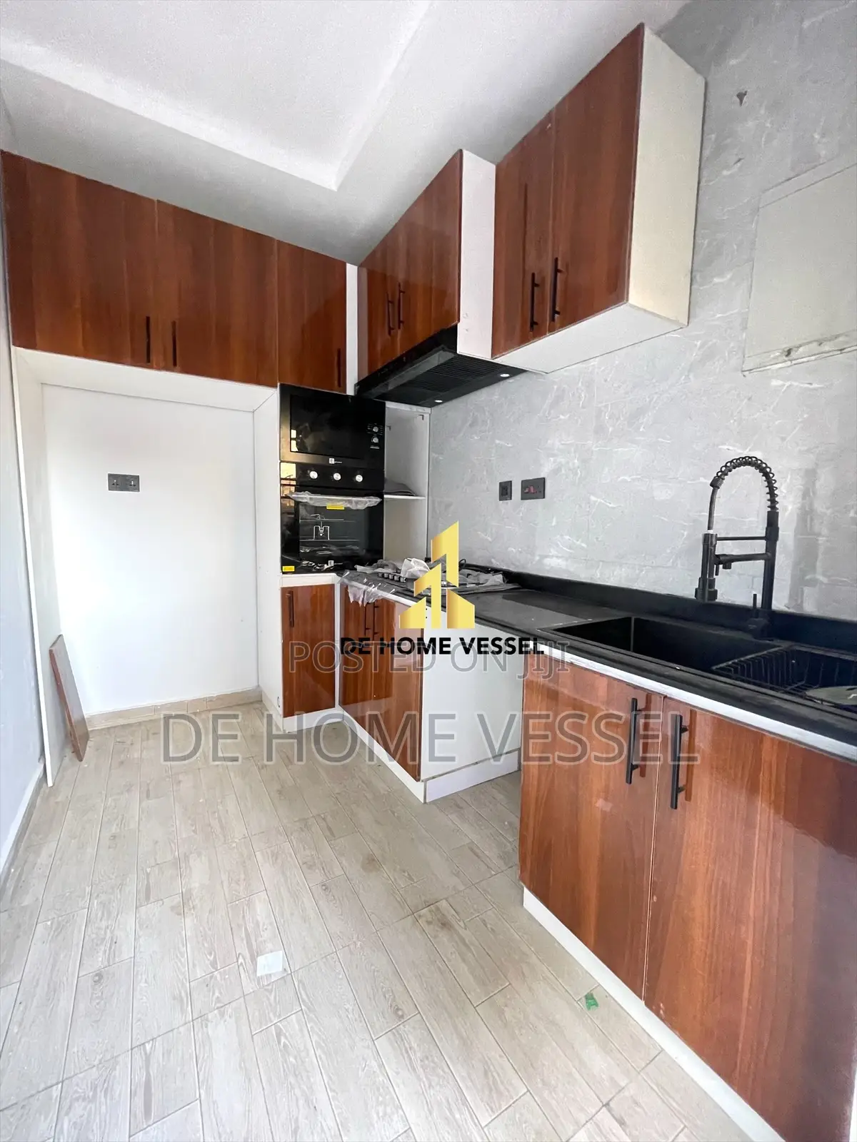 3bdrm Townhouse/Terrace in Ajah for sale