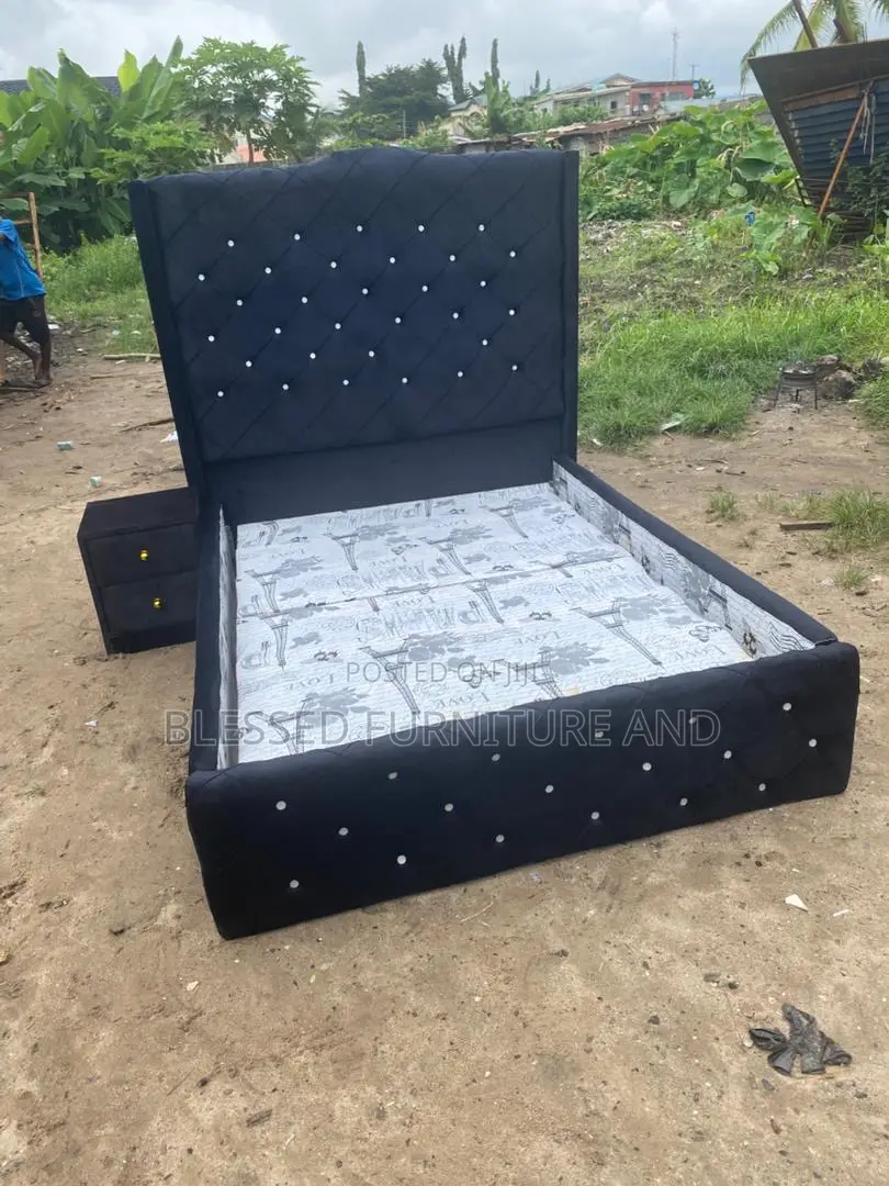 High Quality Black Bedframe 4x6