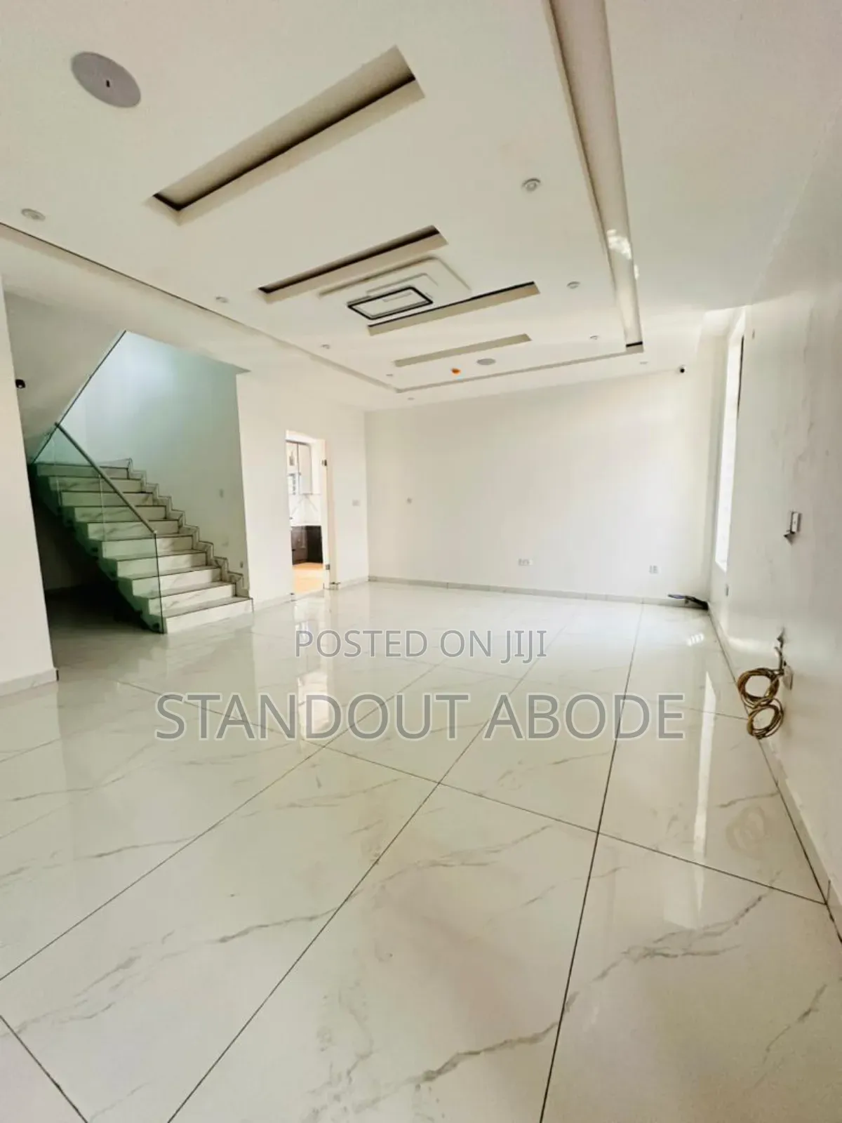 5bdrm Duplex in Inside An Estate, Omole Phase 1 for sale