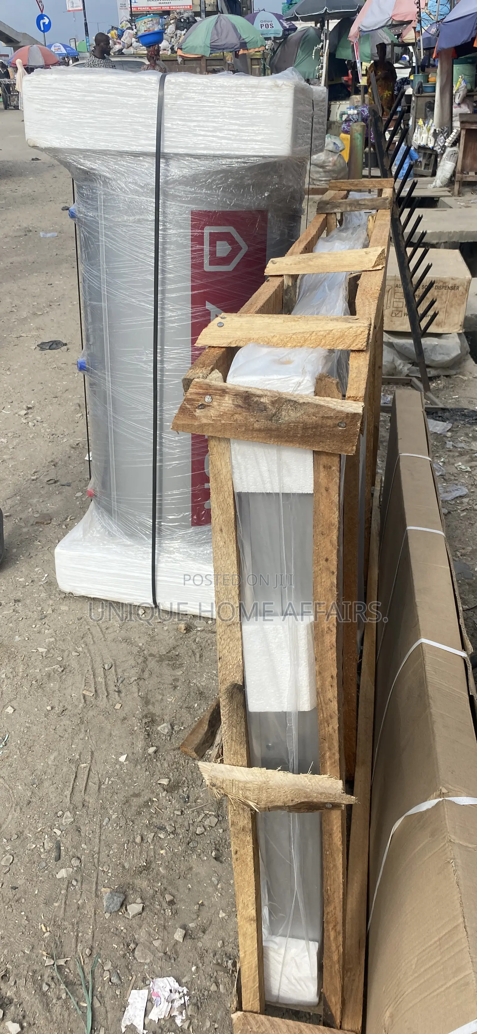 200l Ariston Solar Dc / Ac Water Heater
