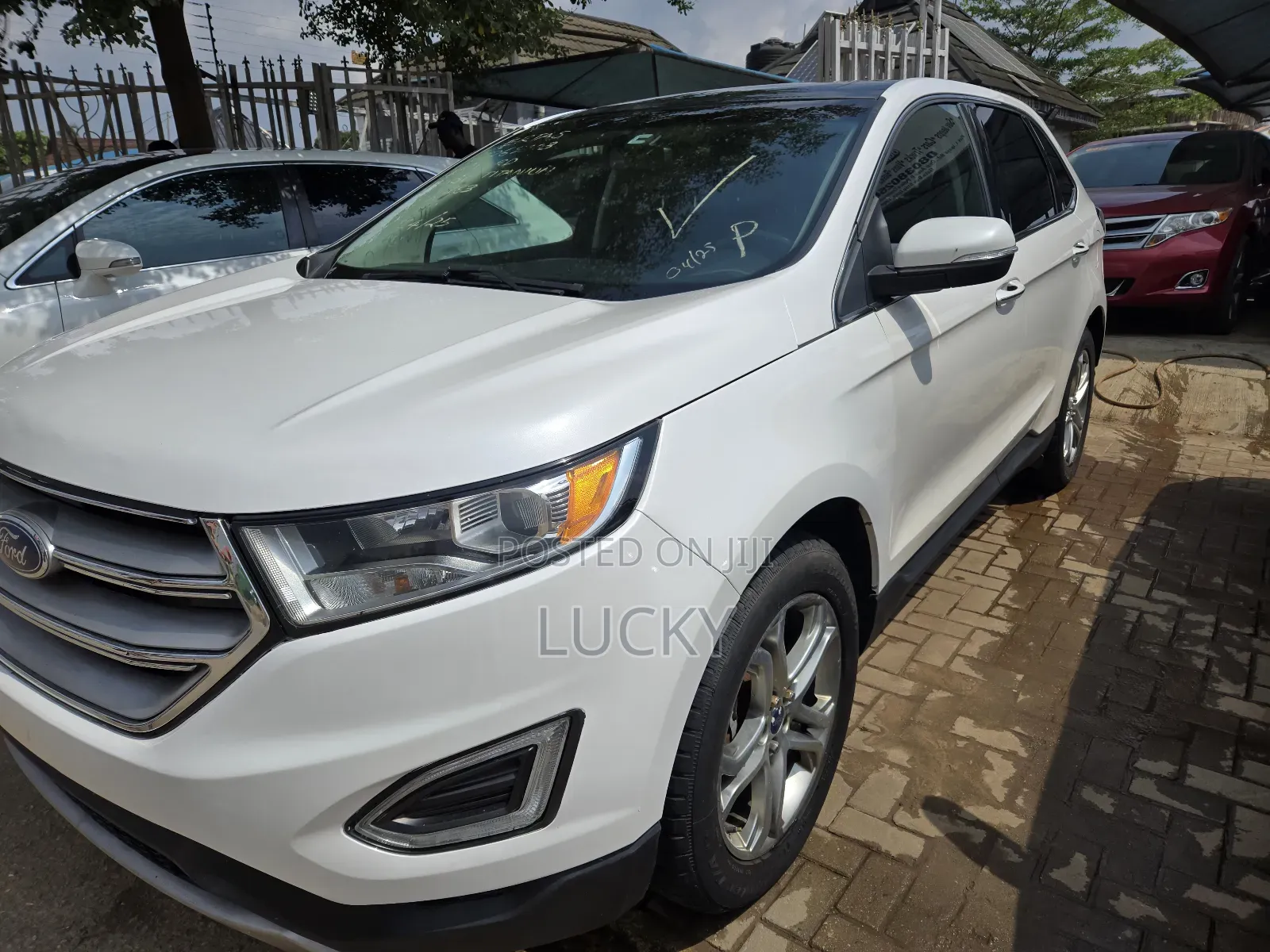 Ford Edge Titanium 4dr SUV (2.0L 4cyl Turbo 6A) 2015 White