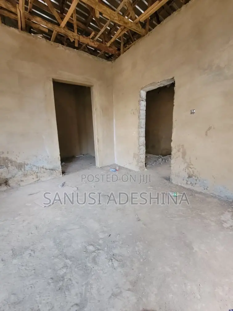 2bdrm Farm House in Life Camp By Fish for sale