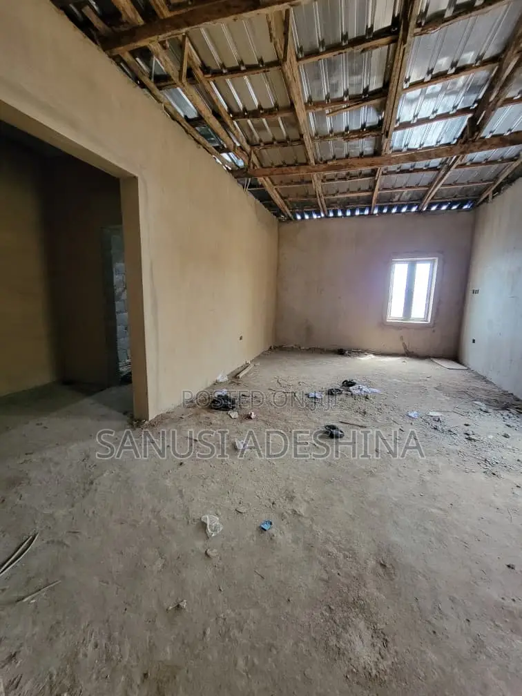 2bdrm Farm House in Life Camp By Fish for sale