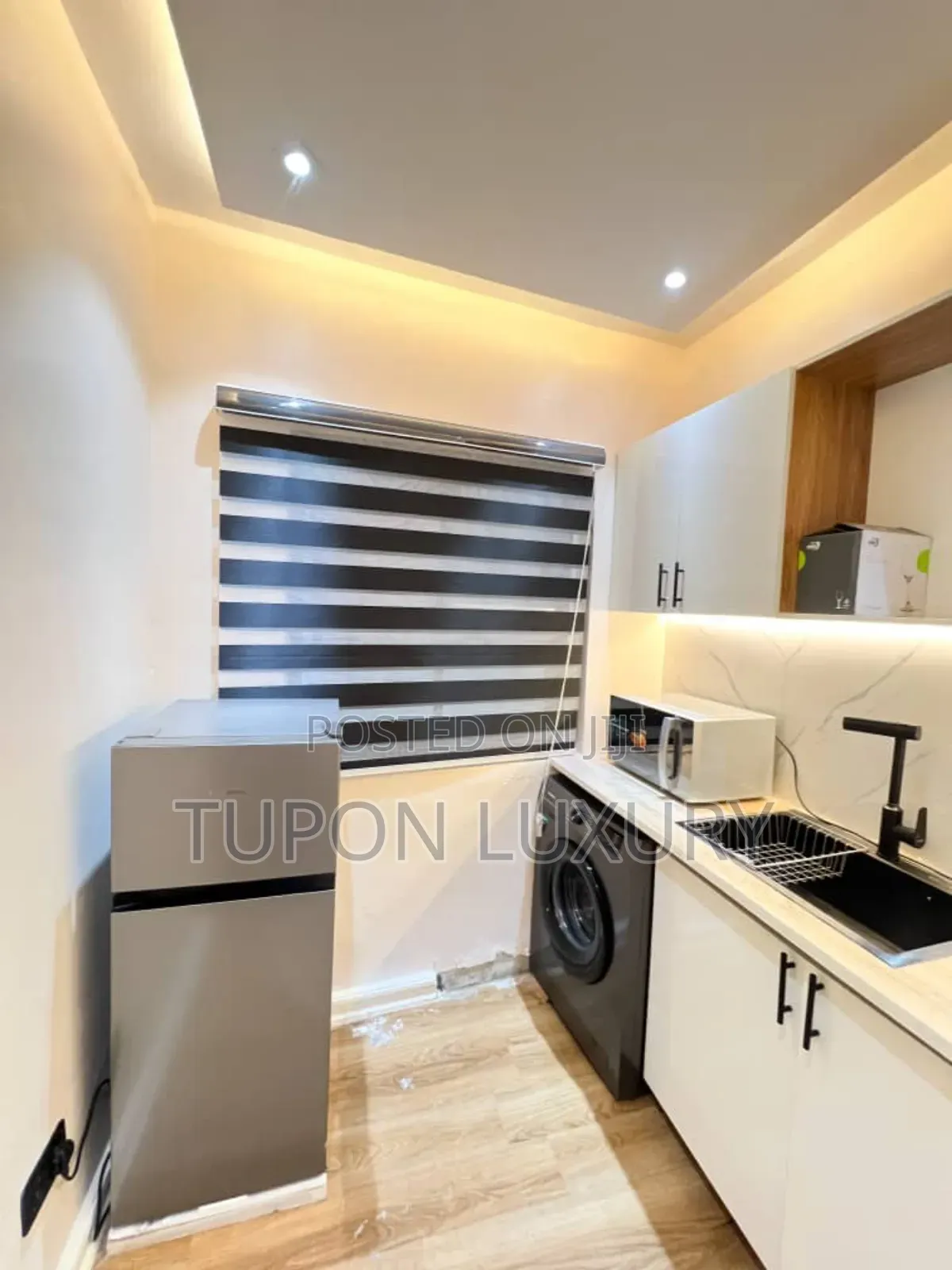 Luxury 1bedroom in Magodo