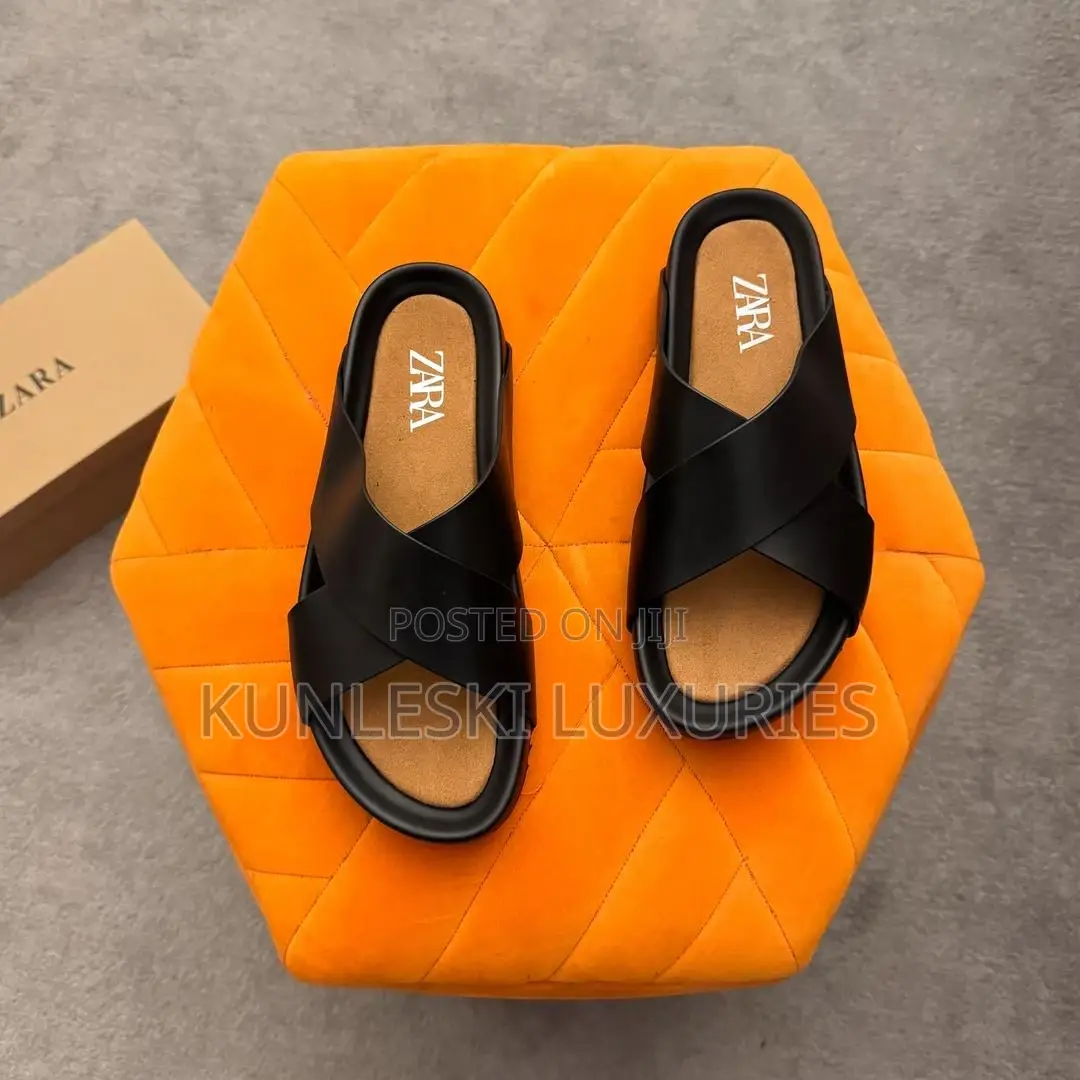 Original Zara Criss-Cross Slippere in 2 Colors