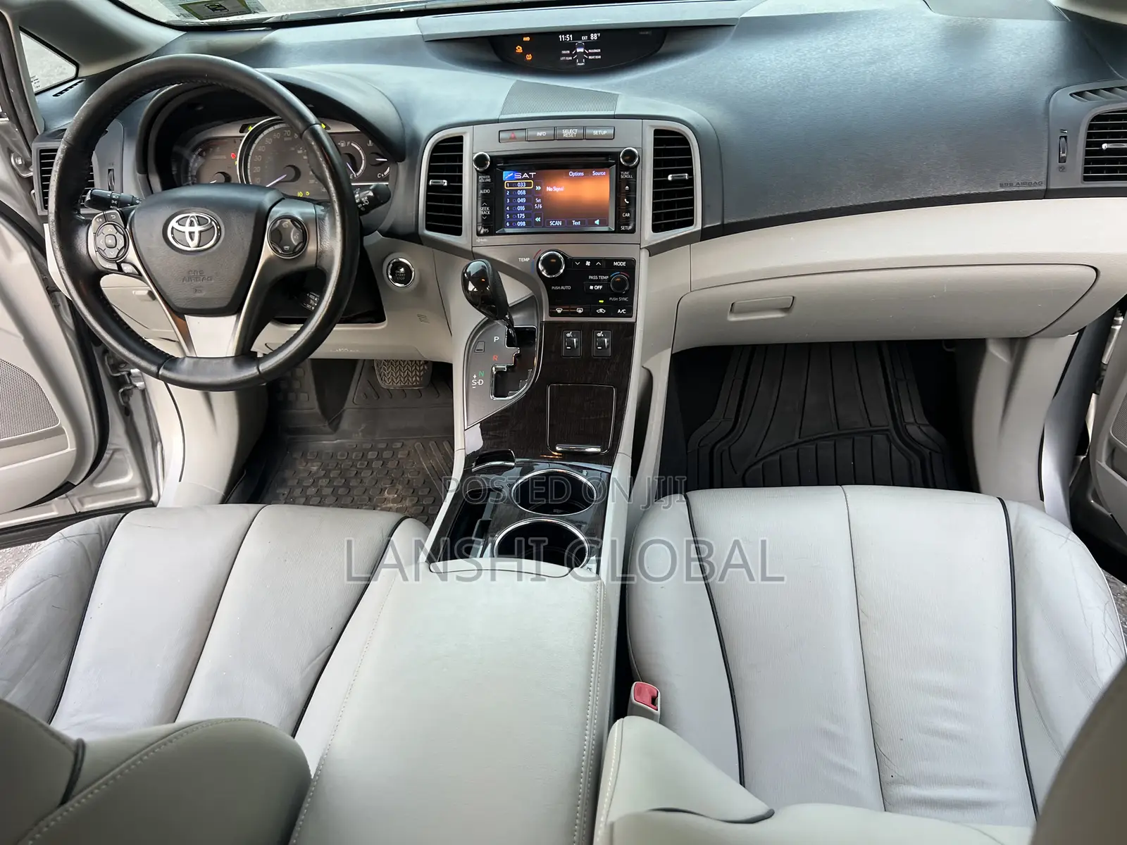 Toyota Venza XLE AWD 2013 Silver