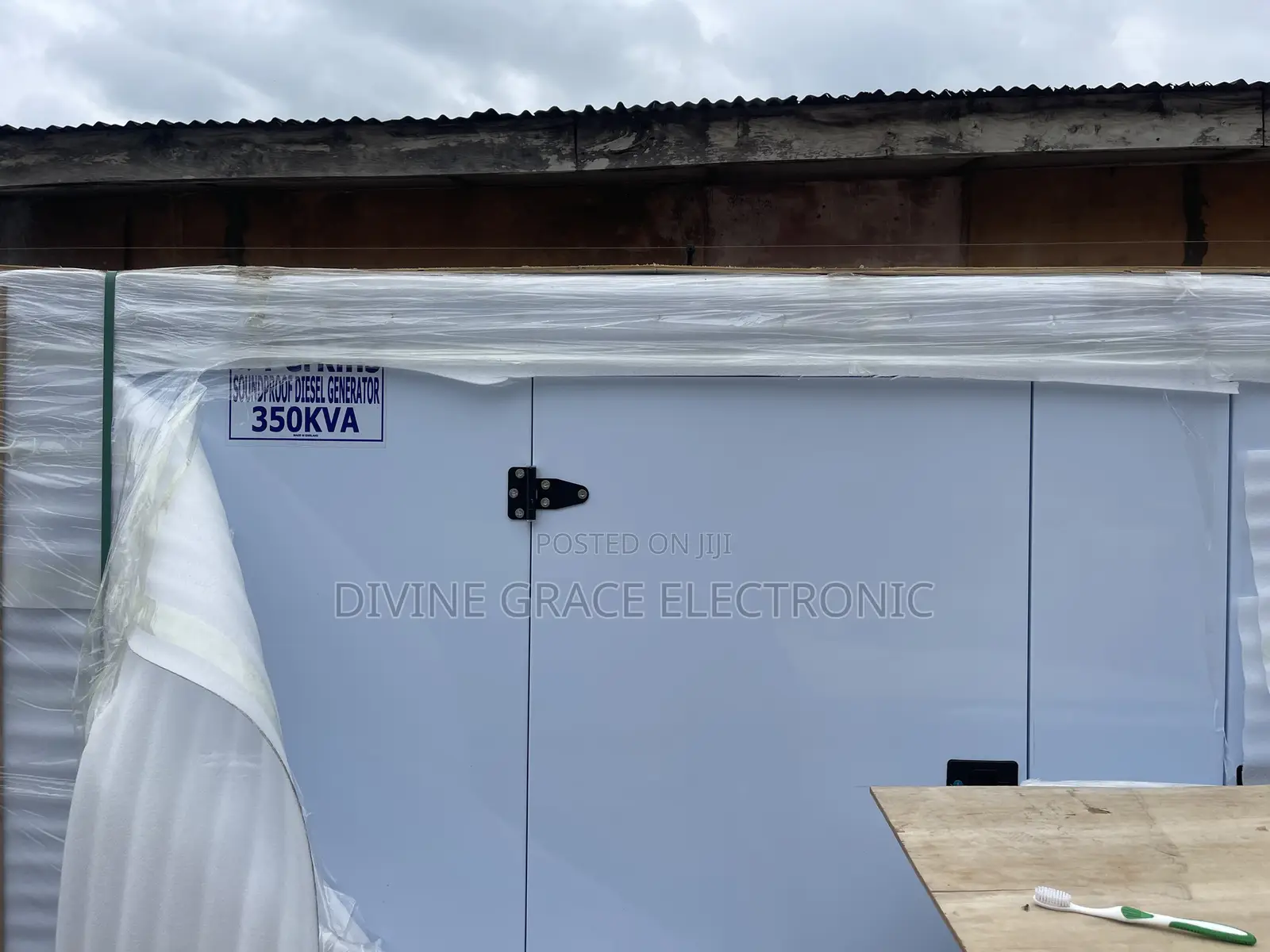 350kva Soundproof Perkins Diesel Generator R