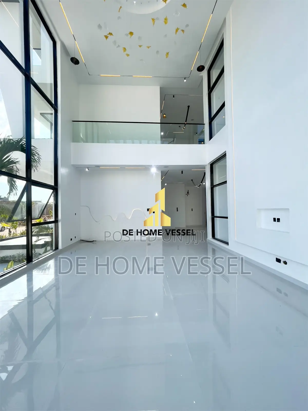 5bdrm Duplex in Osapa london for sale