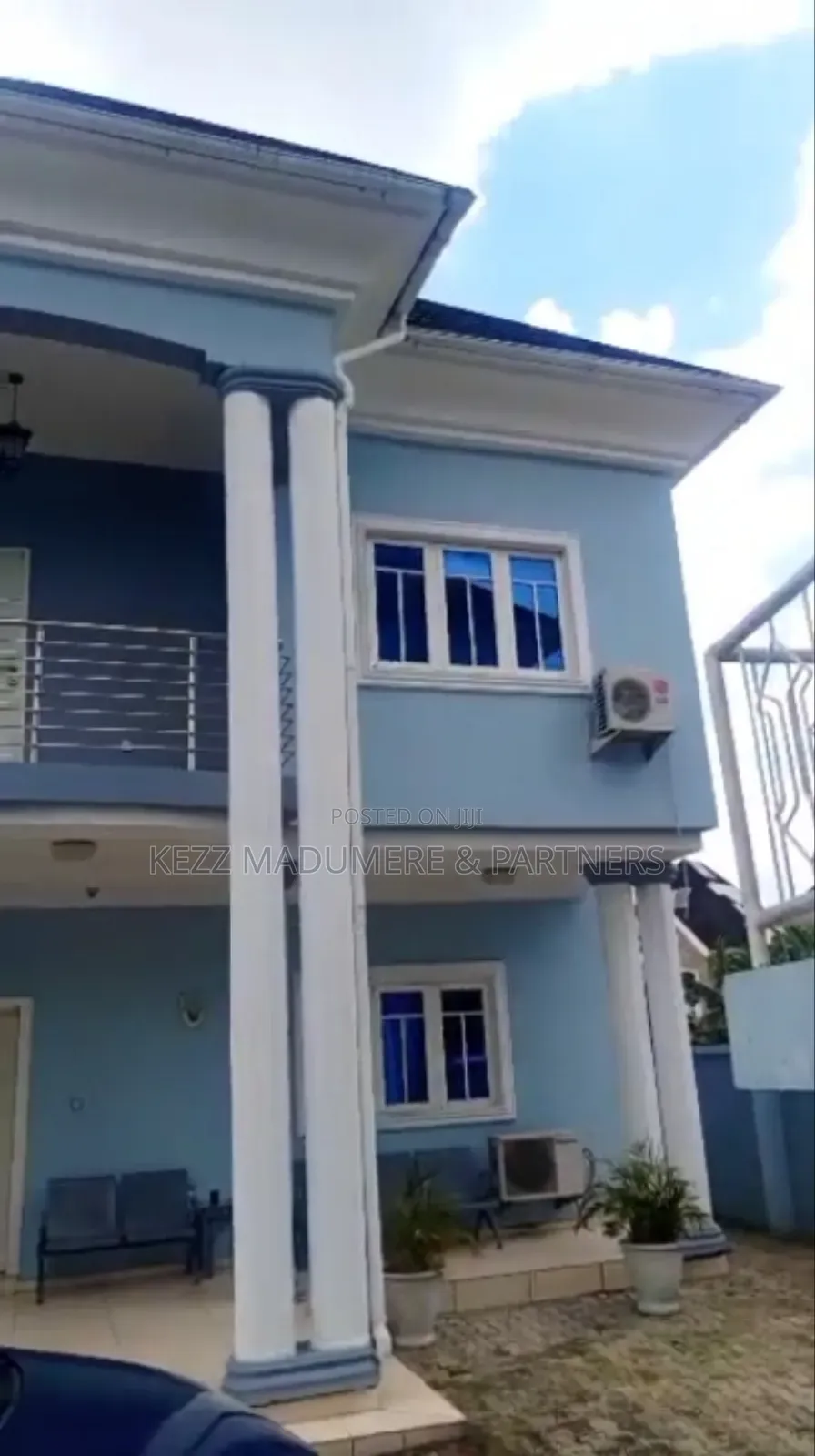 6bdrm Duplex in Dr Peter Odili, Port for sale