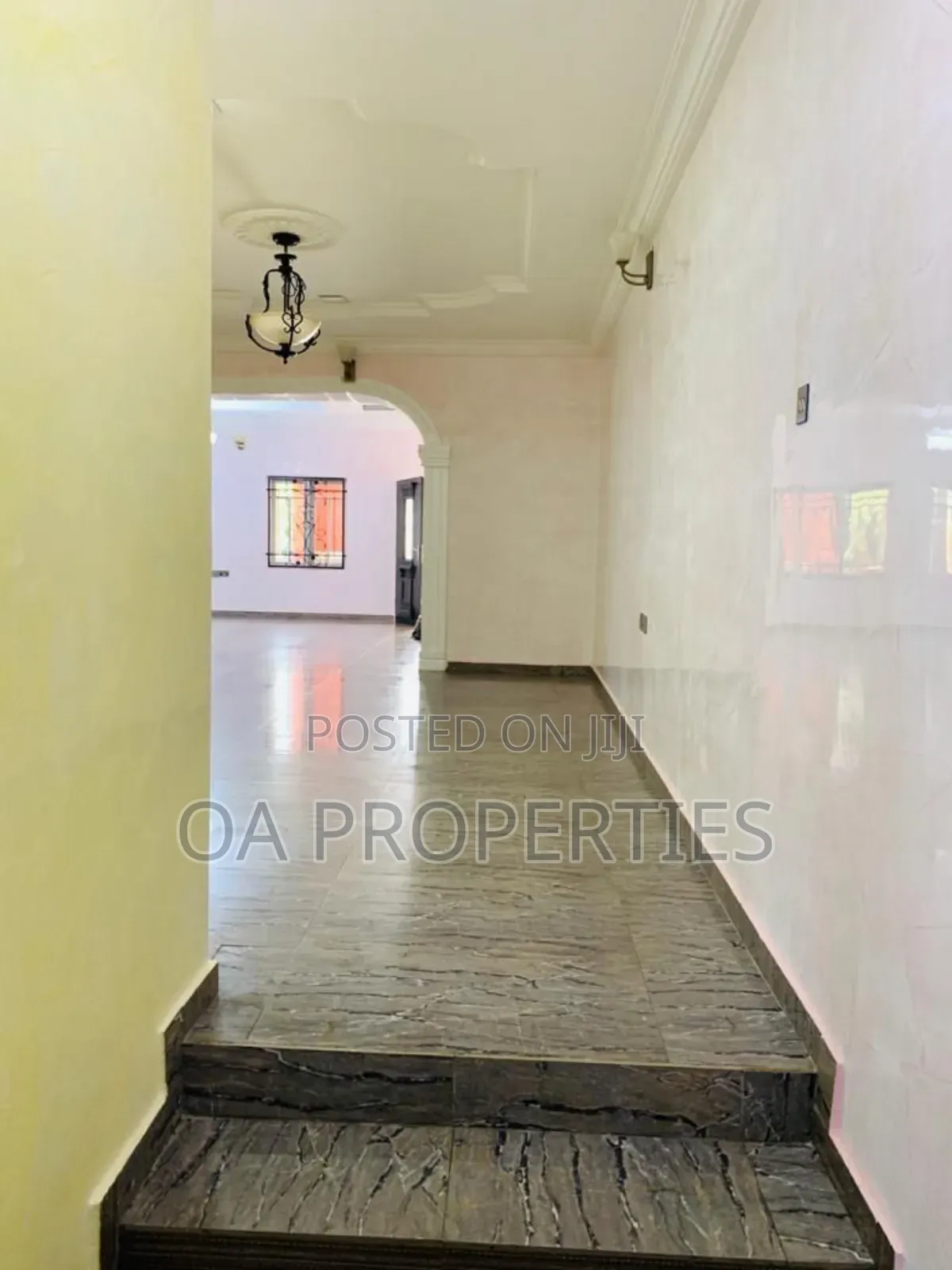 4bdrm Bungalow in Ibadan for sale