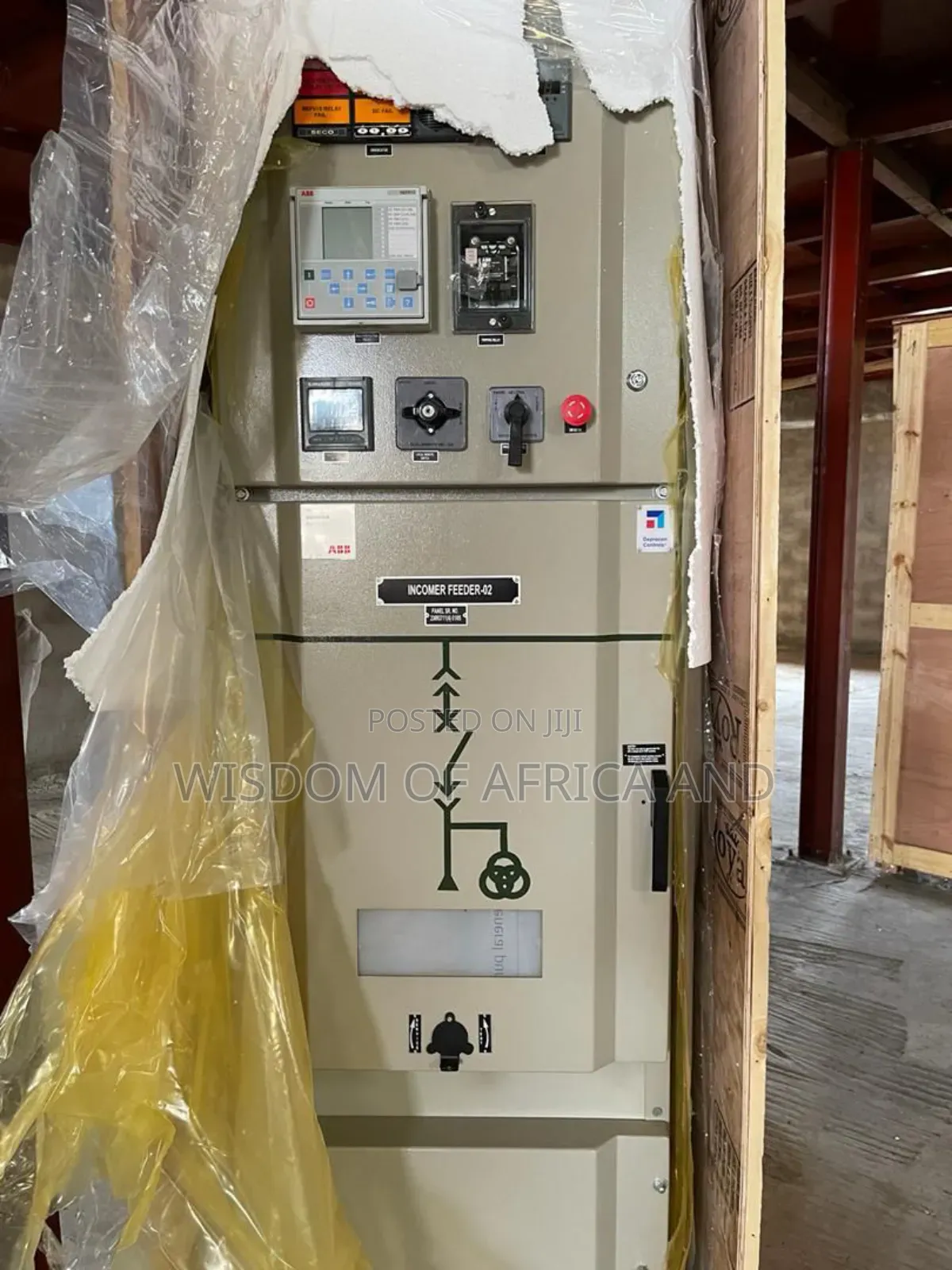Vucumm Circuit Breaker Indoor and Outdoor