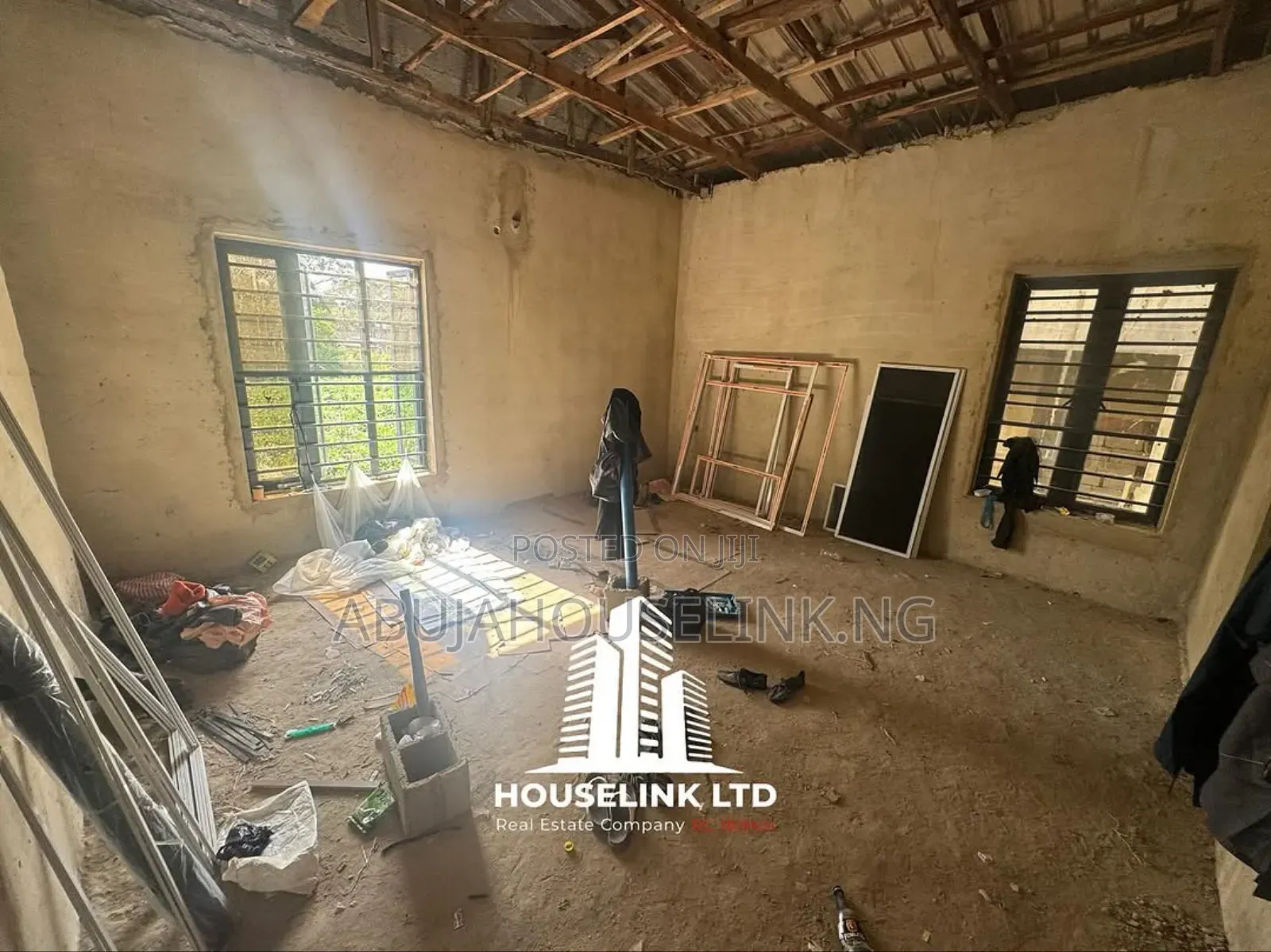 5bdrm Duplex in Guzape Abuja for sale
