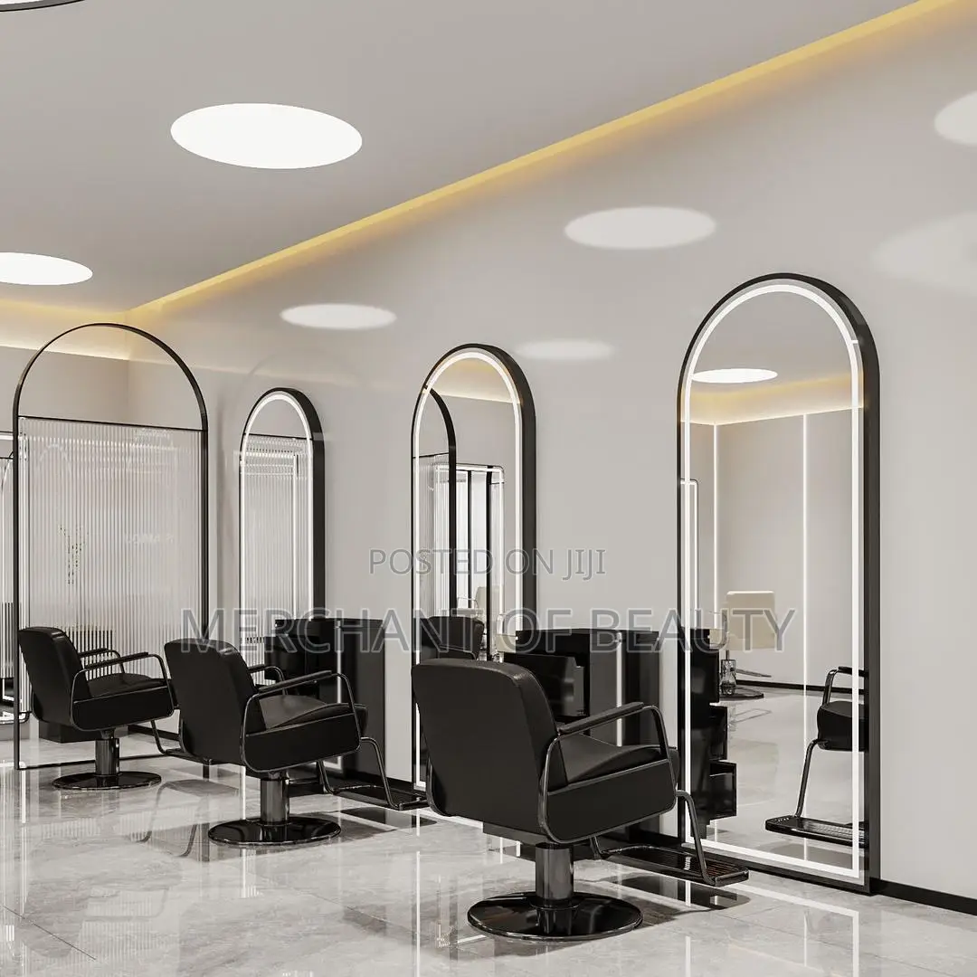 Salon Set With Mirrors
