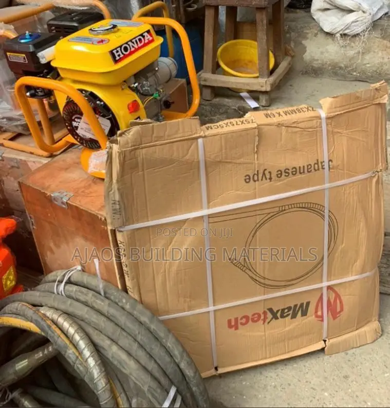 Honda Poker/Vibrator Concrete Machine With Hose