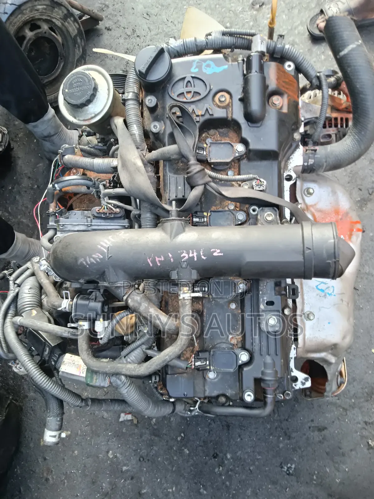 Toyota Hiace Bus Engine 2020.